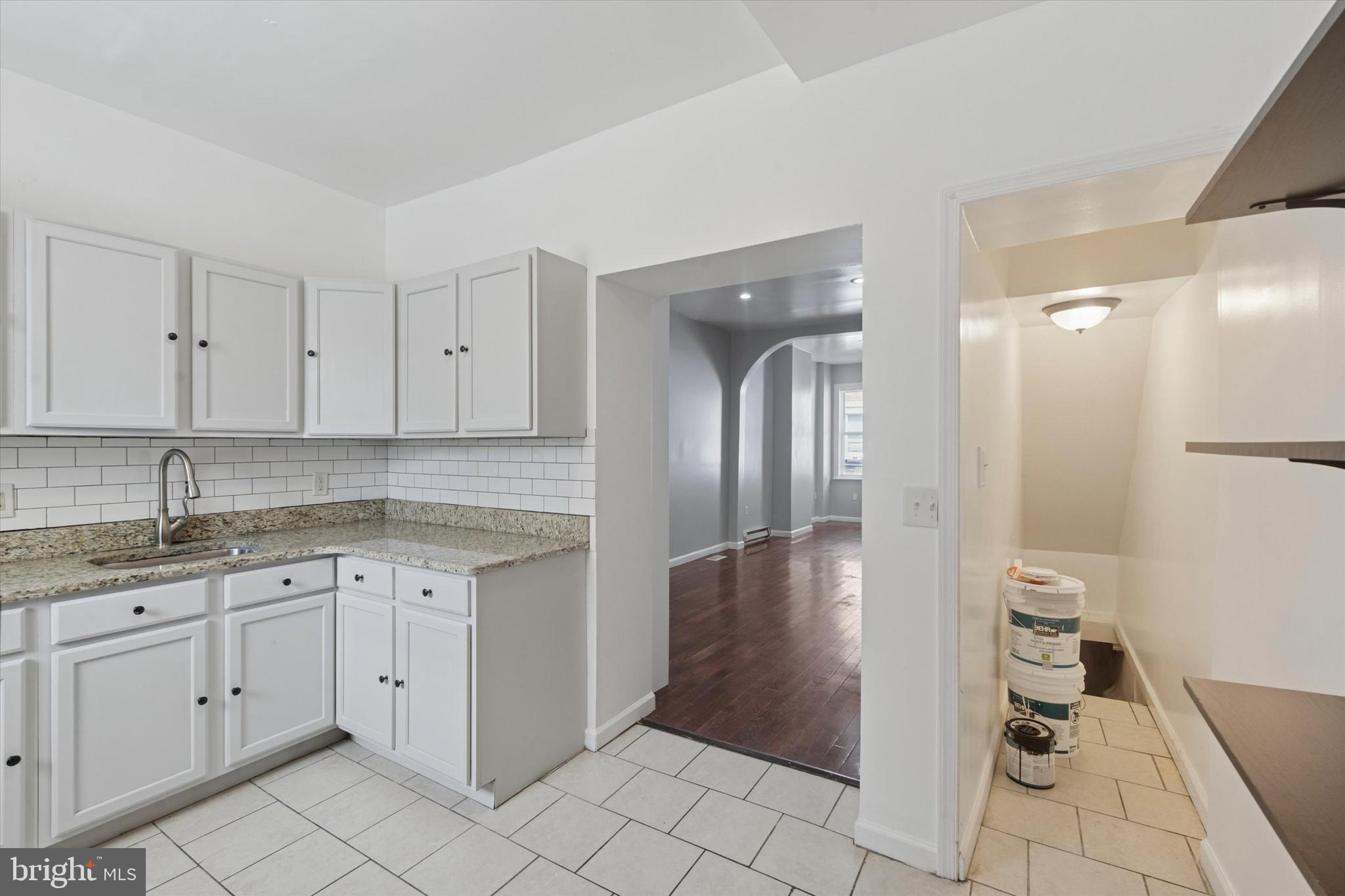 POINT BREEZE - Residential