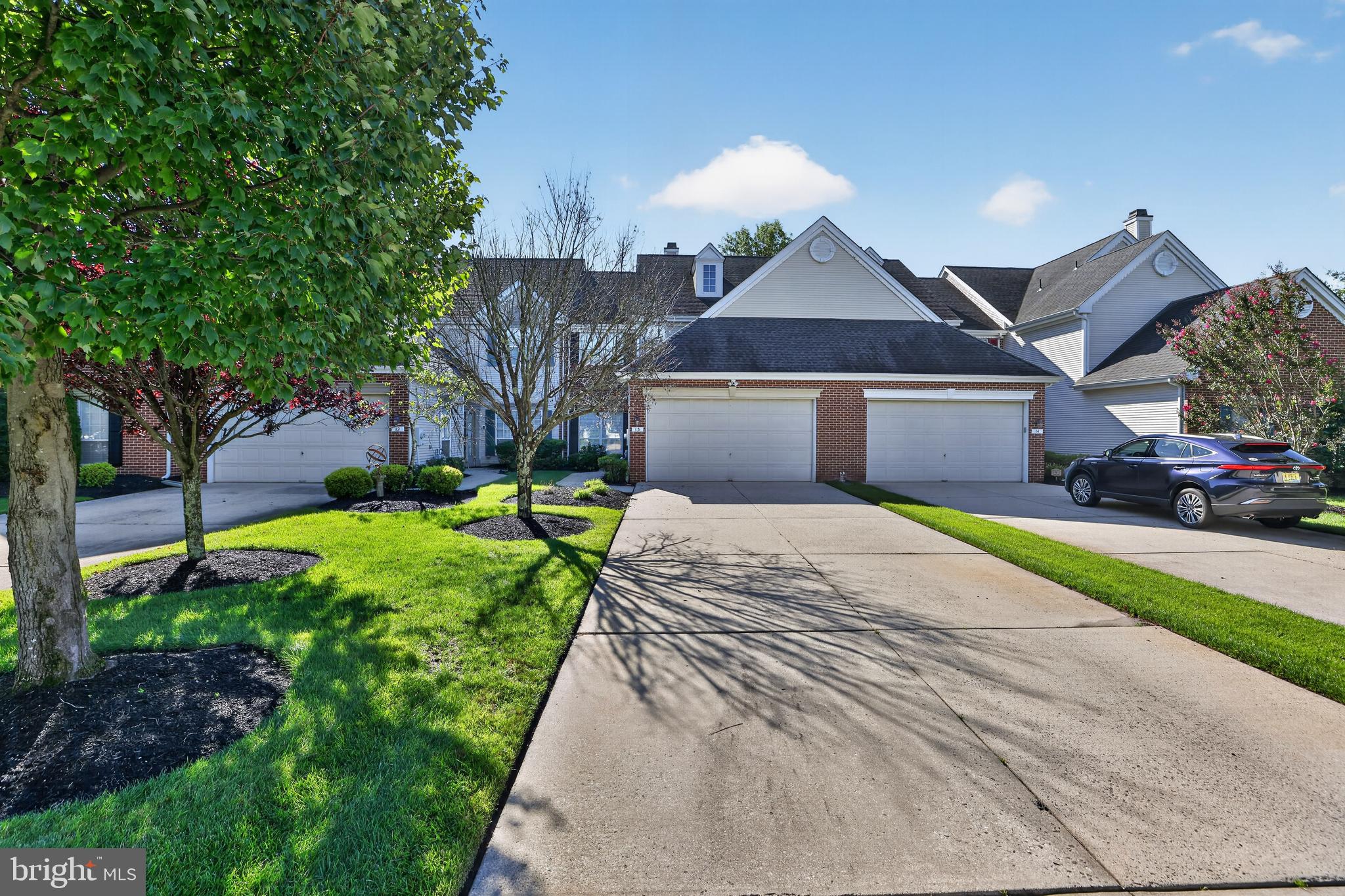 13 GRAND BANKS CIRCLE