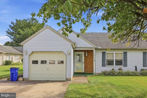 Townhouse For Sale - 7011 Basswood Road<br/> Frederick County, FREDERICK, MD 21703