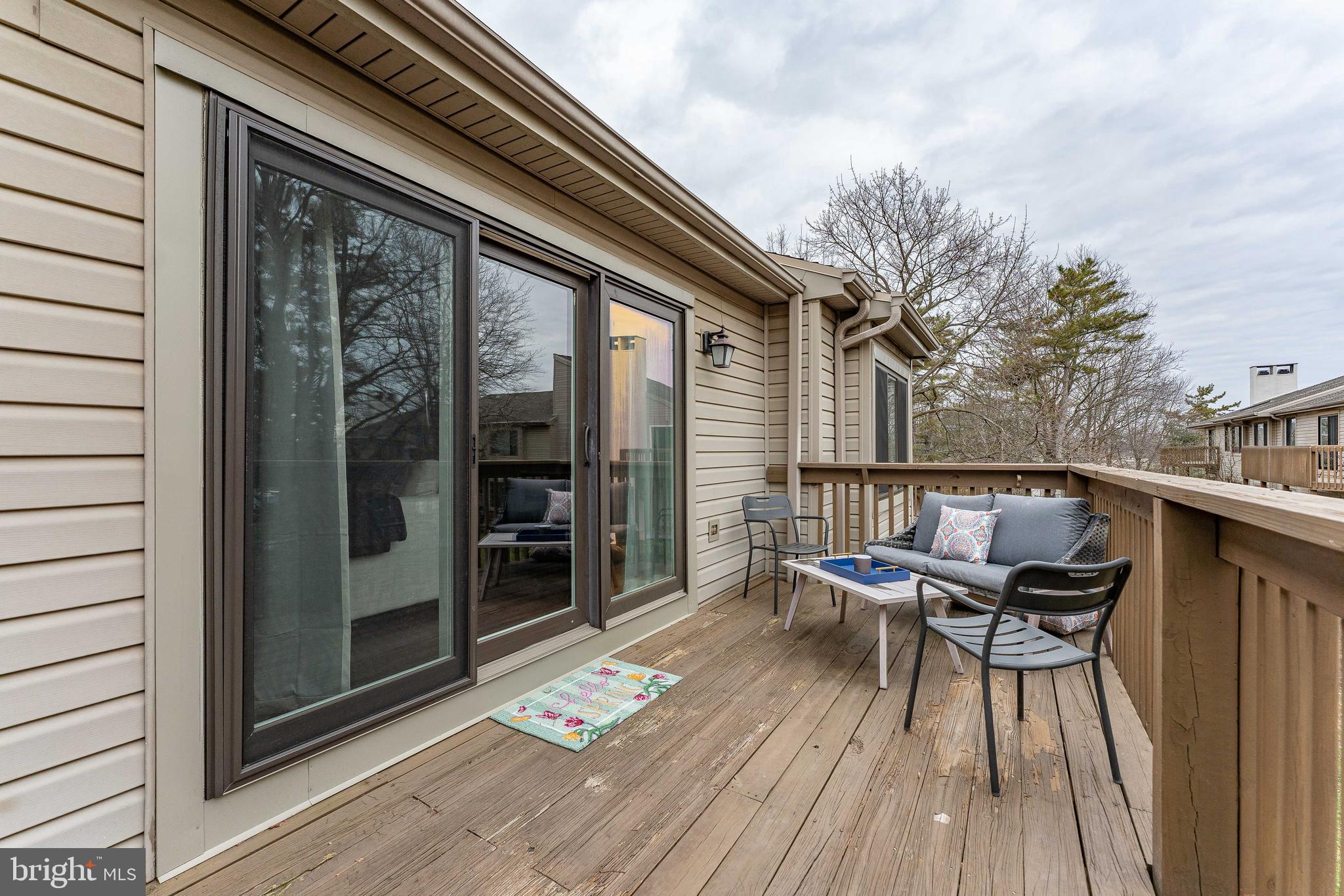 RUNNYMEADE FARMS - Residential