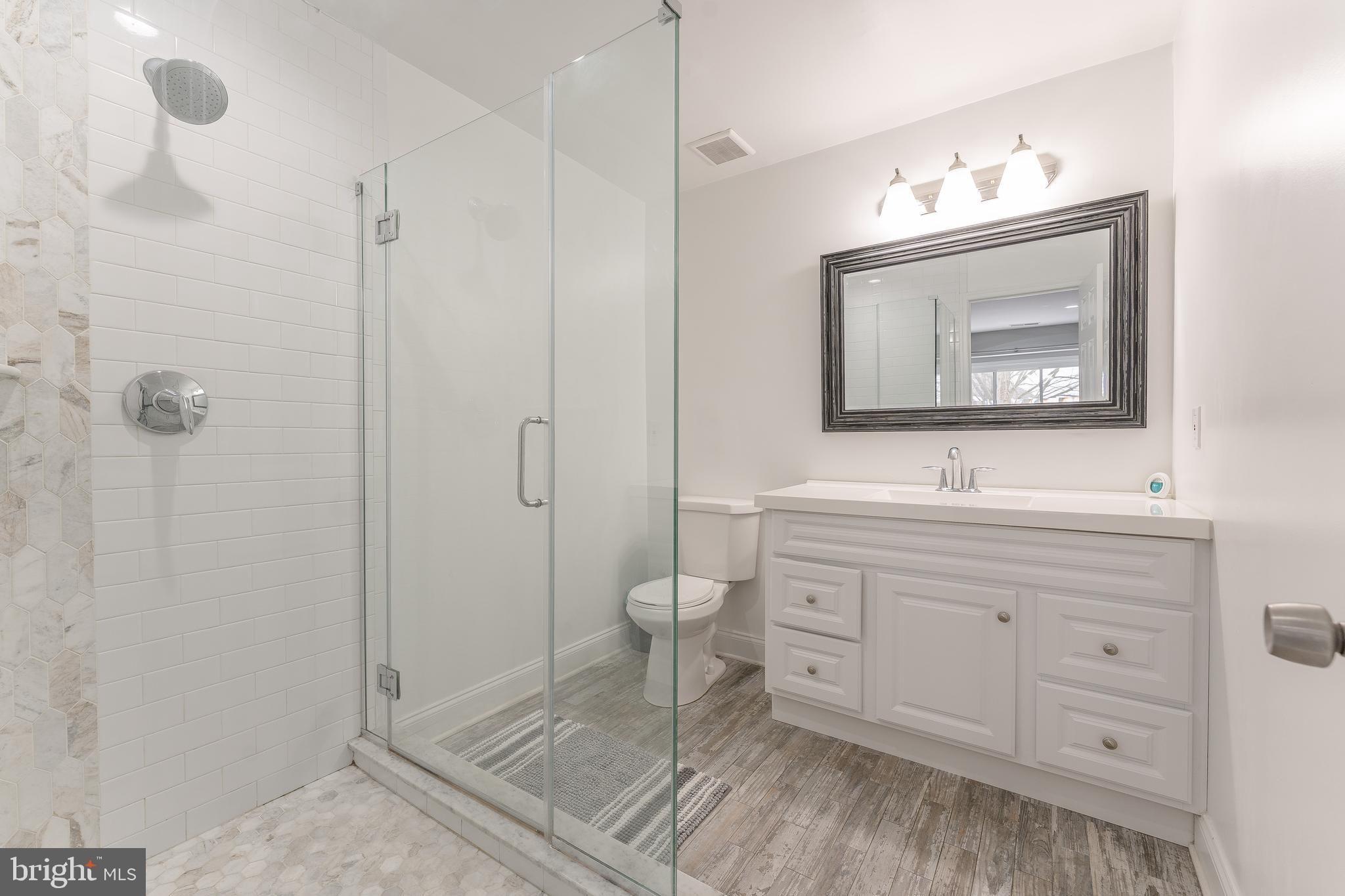 RUNNYMEADE FARMS - Residential