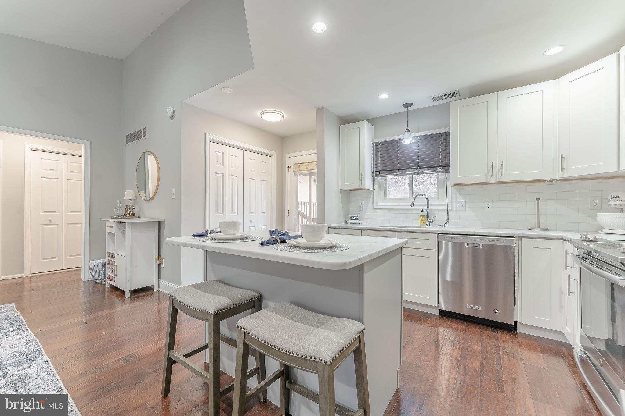 RUNNYMEADE FARMS - Residential