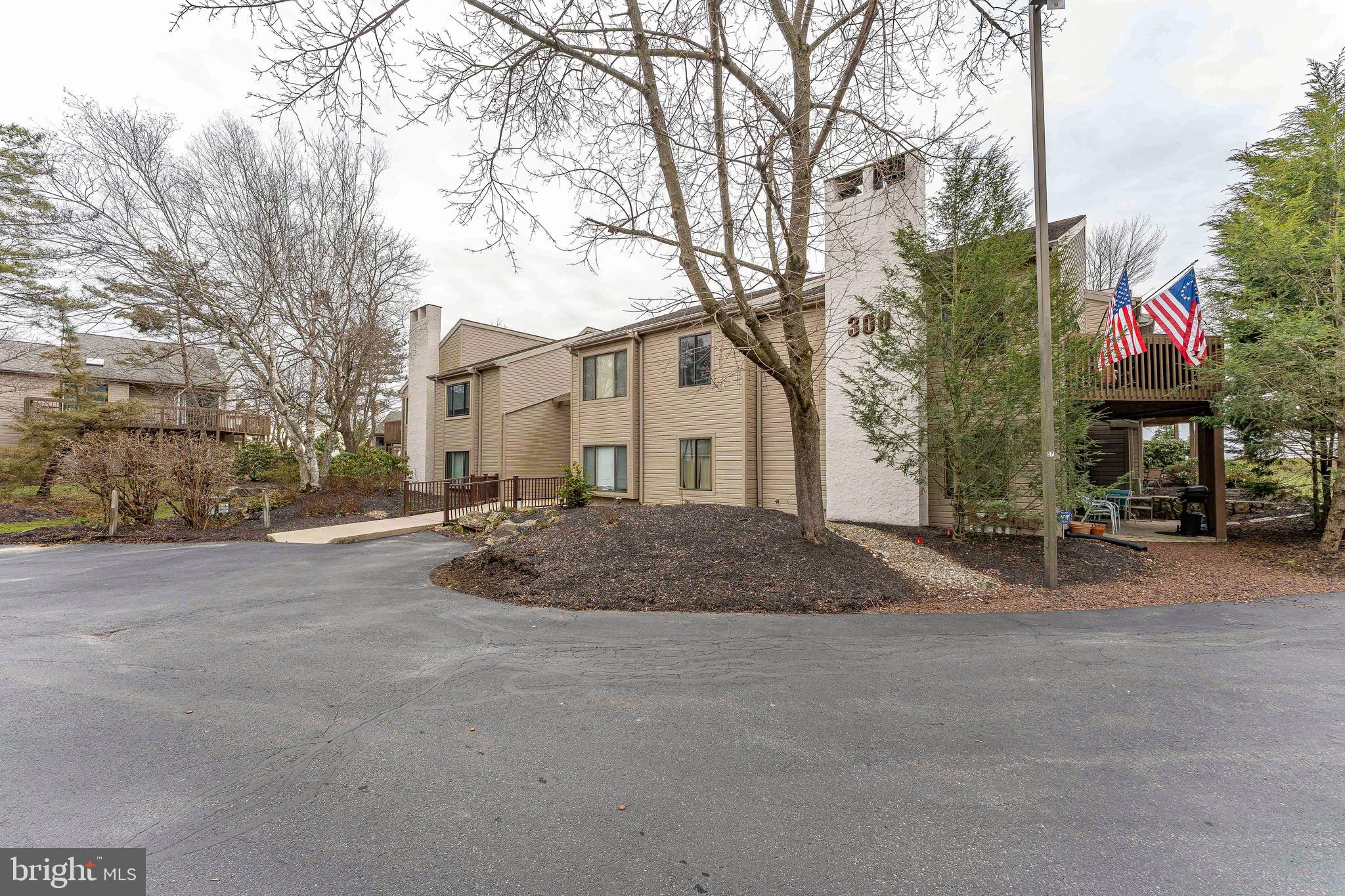 RUNNYMEADE FARMS - Residential