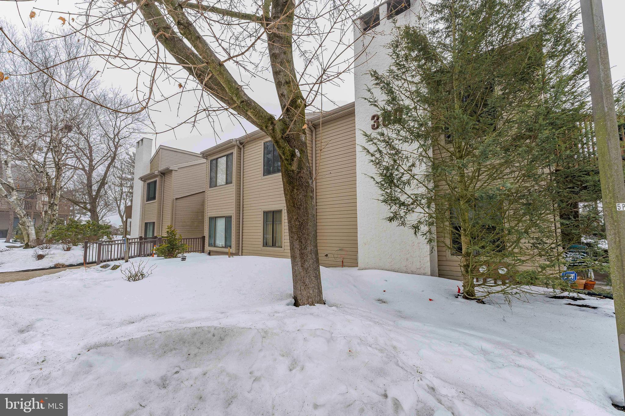 RUNNYMEADE FARMS - Residential