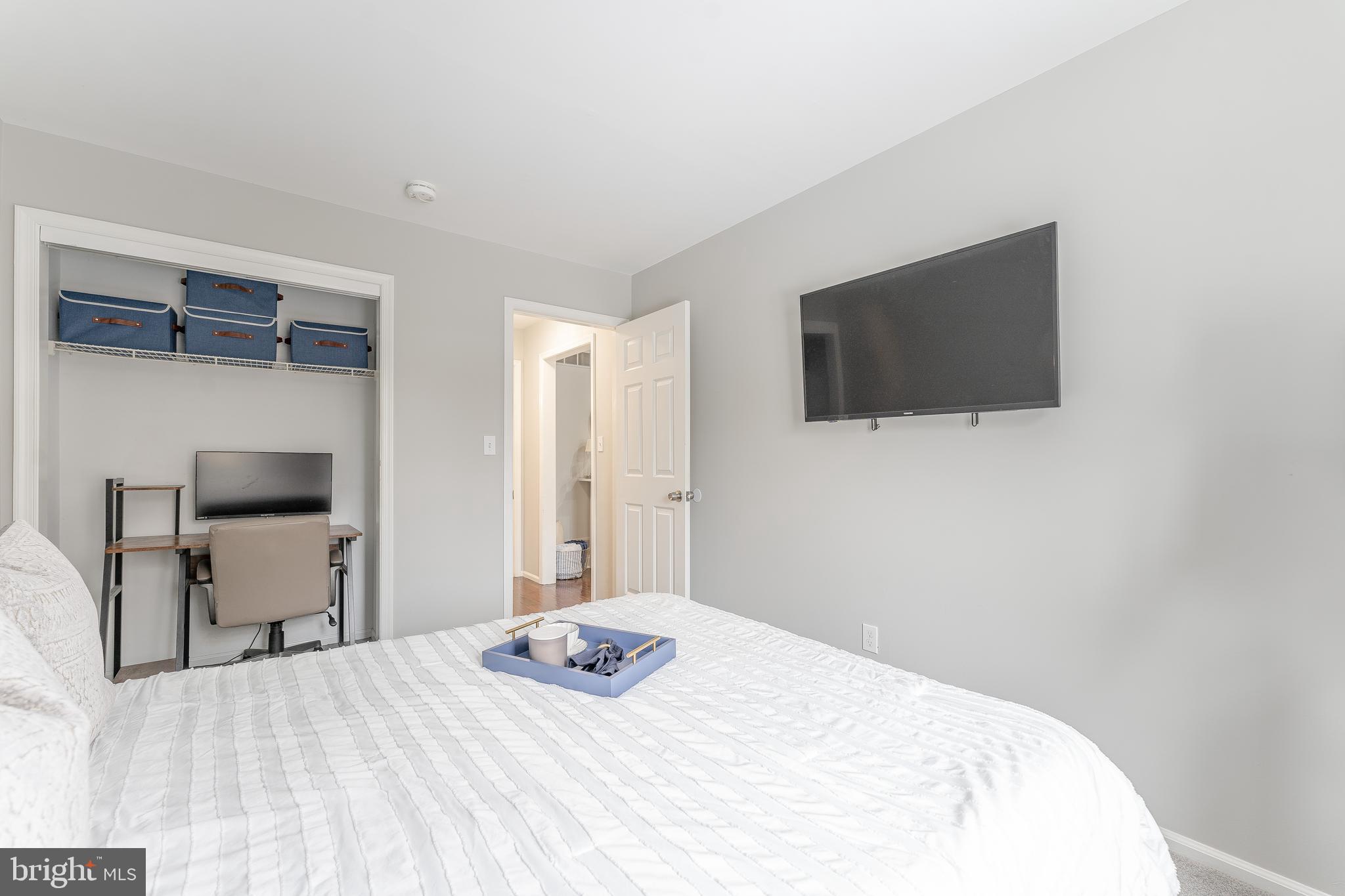 RUNNYMEADE FARMS - Residential