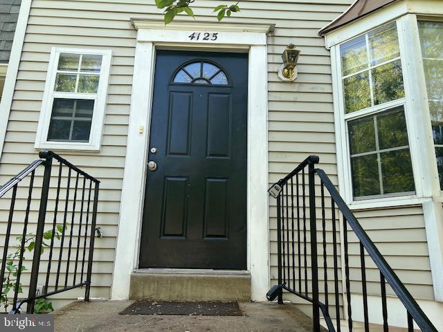 WINDING BROOK - Residential Lease