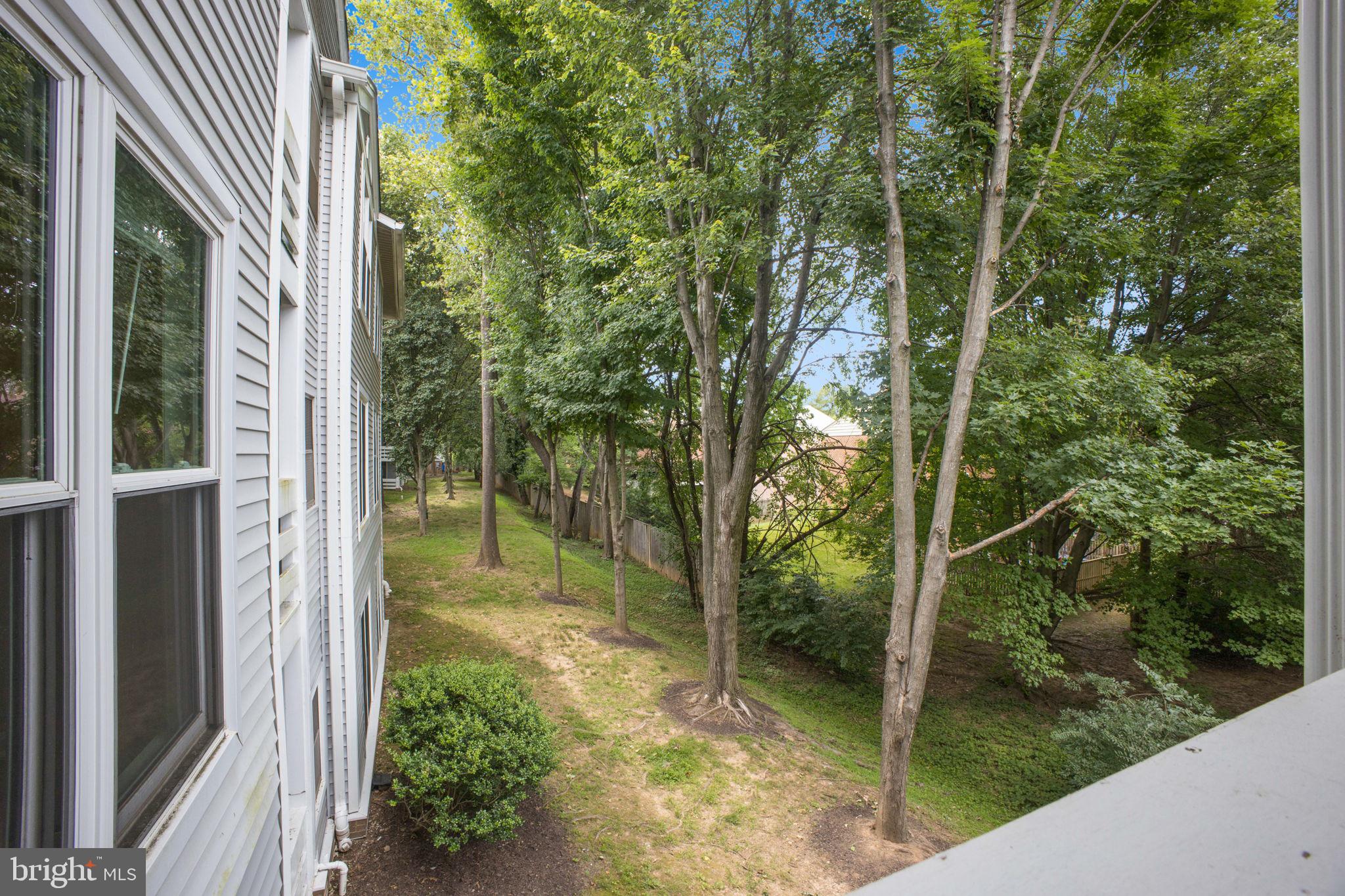 FOUR WINDS AT OAKTON - Residential