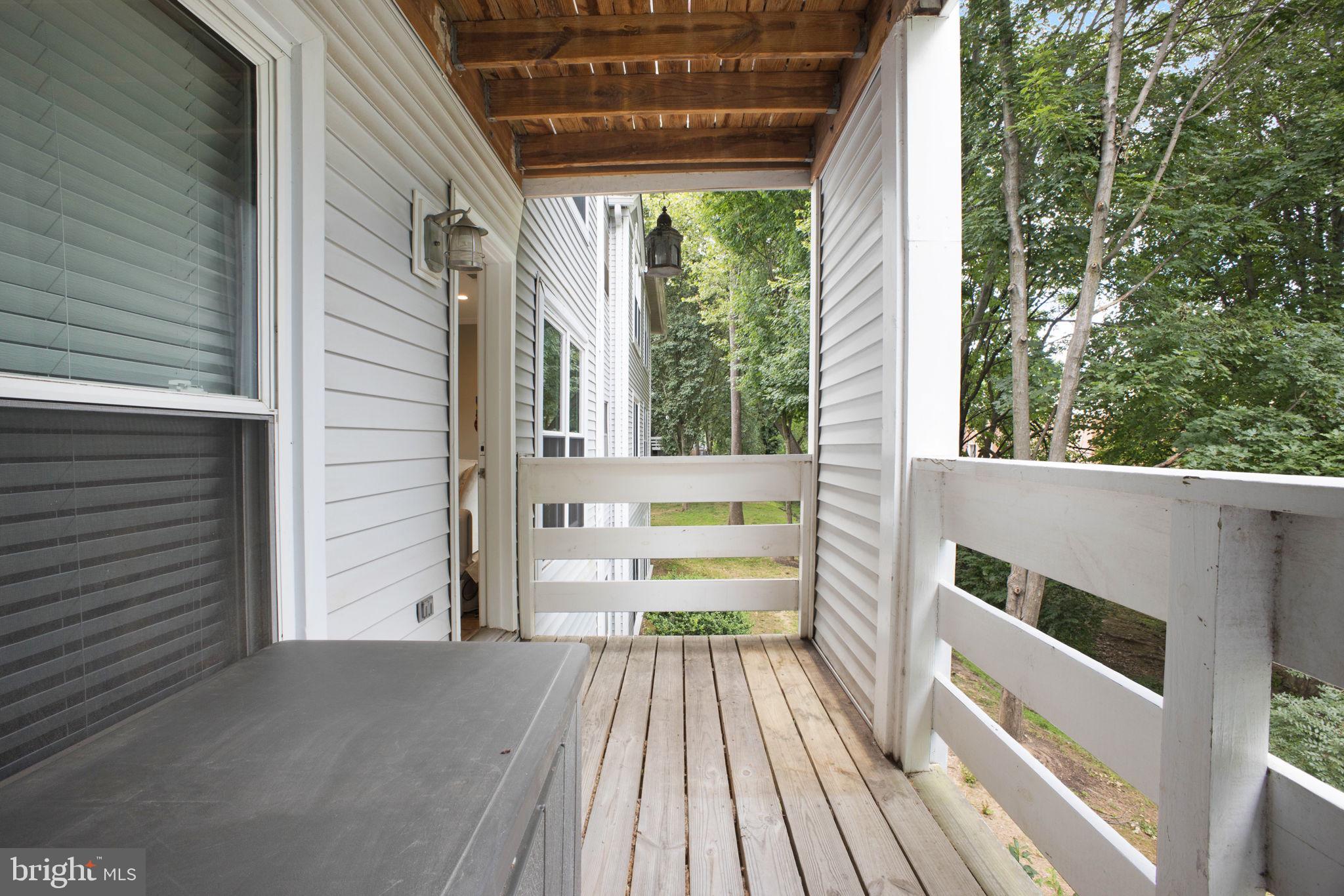 FOUR WINDS AT OAKTON - Residential