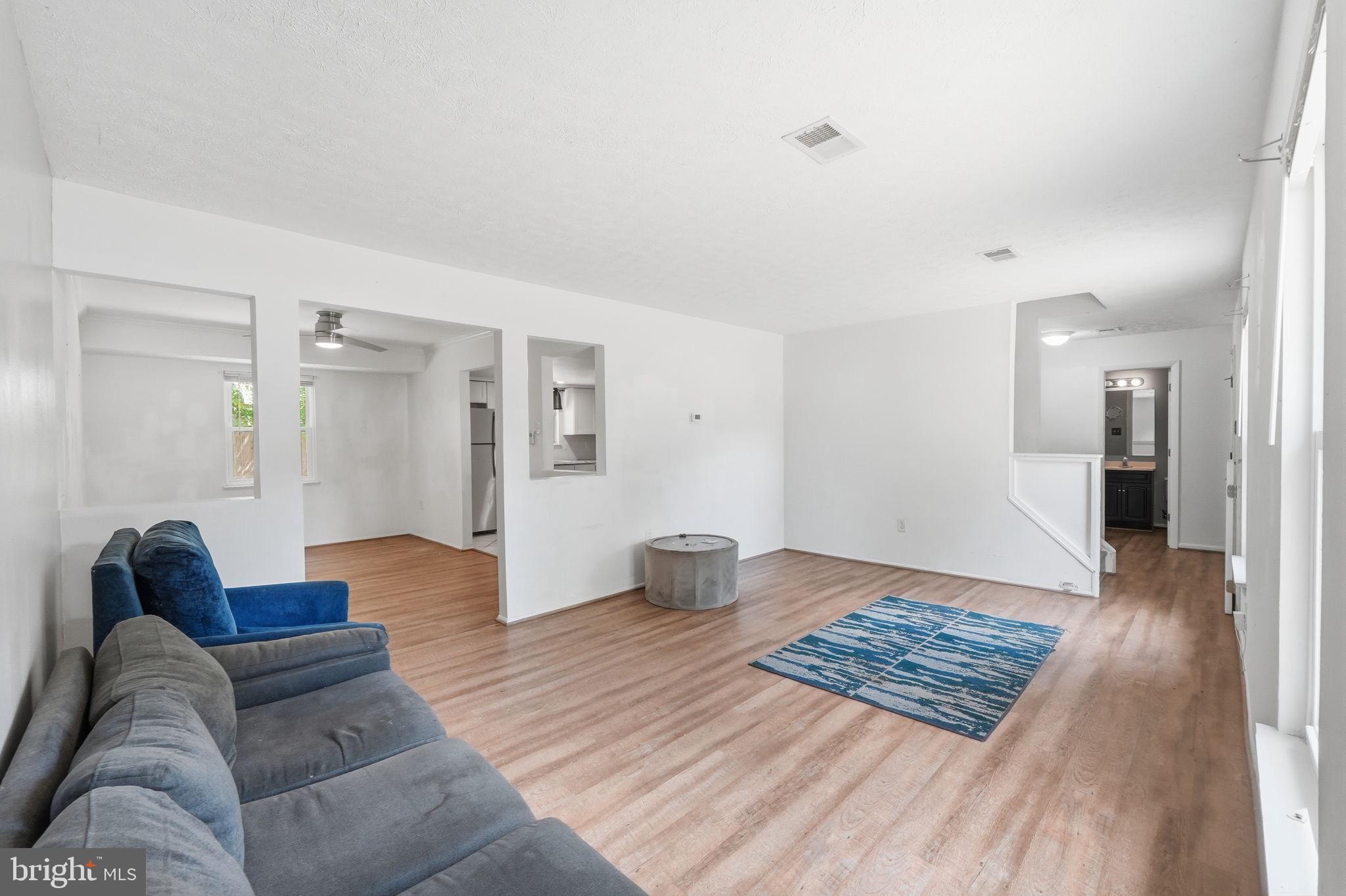 OAKWOOD - Residential