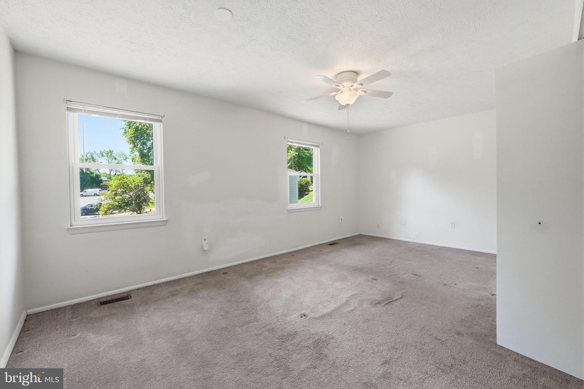 OAKWOOD - Residential