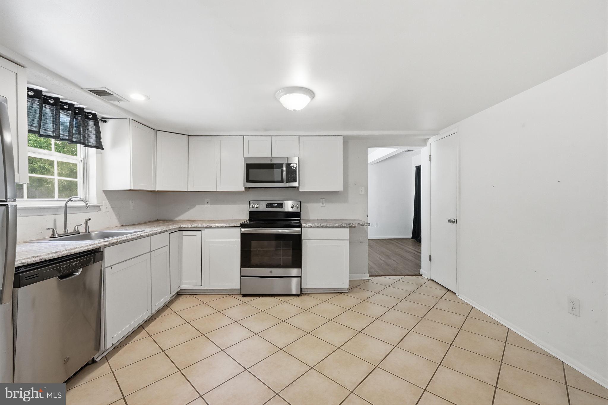 OAKWOOD - Residential