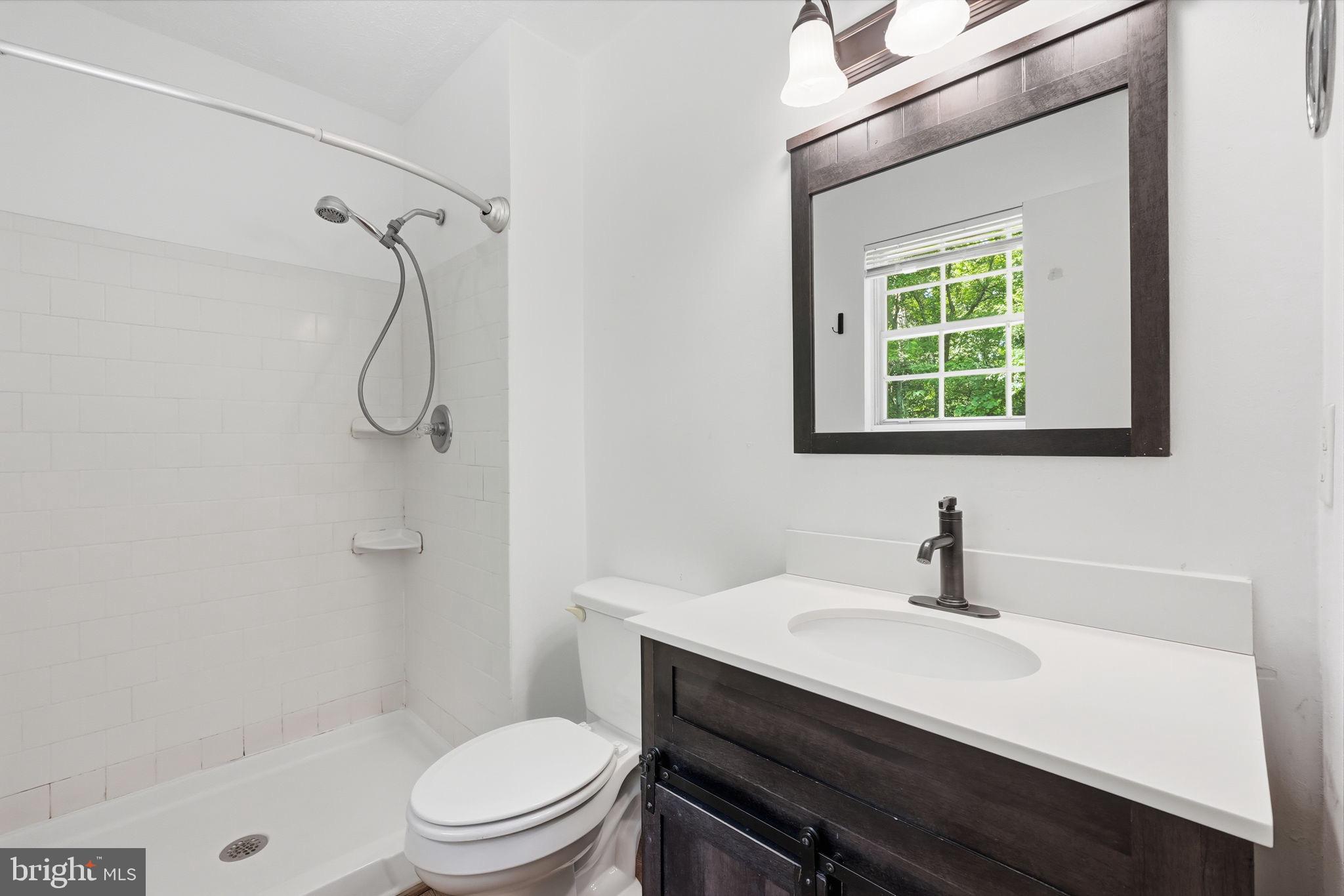 OAKWOOD - Residential