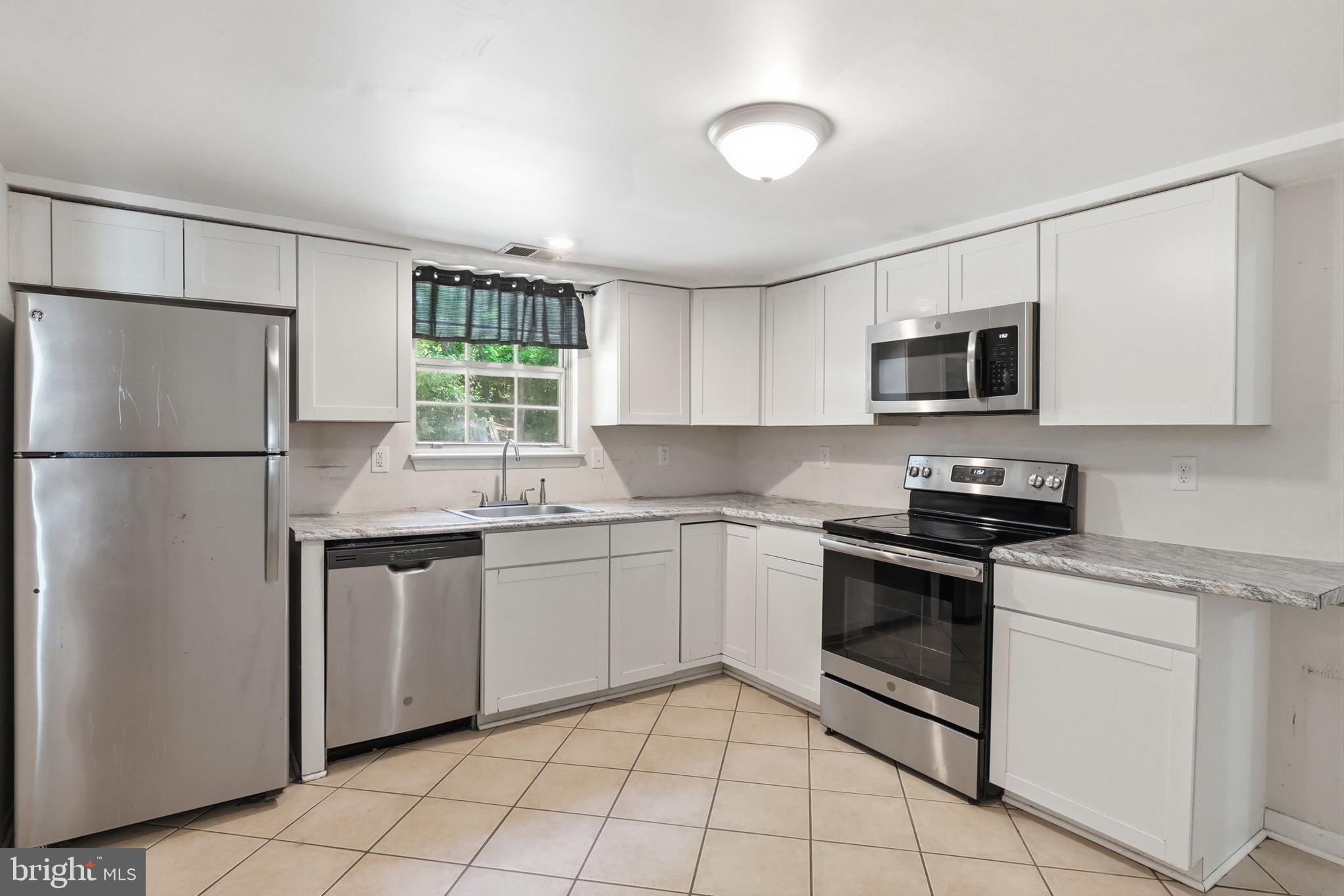 OAKWOOD - Residential