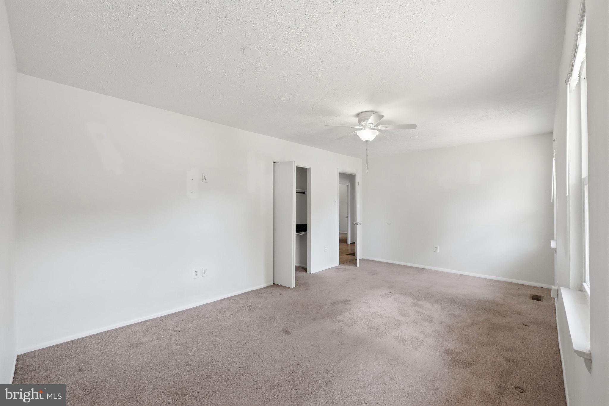 OAKWOOD - Residential