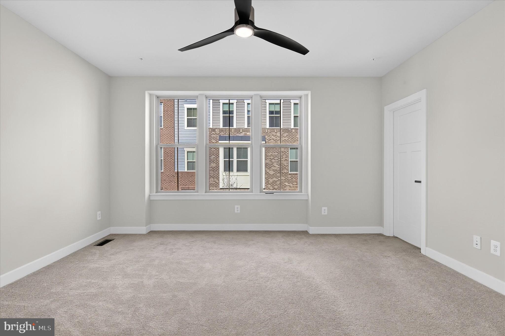 ARCOLA TOWN CENTER CONDO - Residential