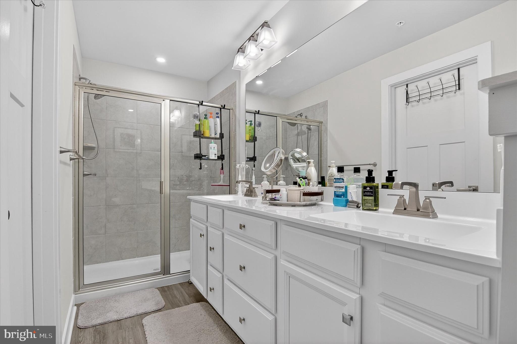 ARCOLA TOWN CENTER CONDO - Residential