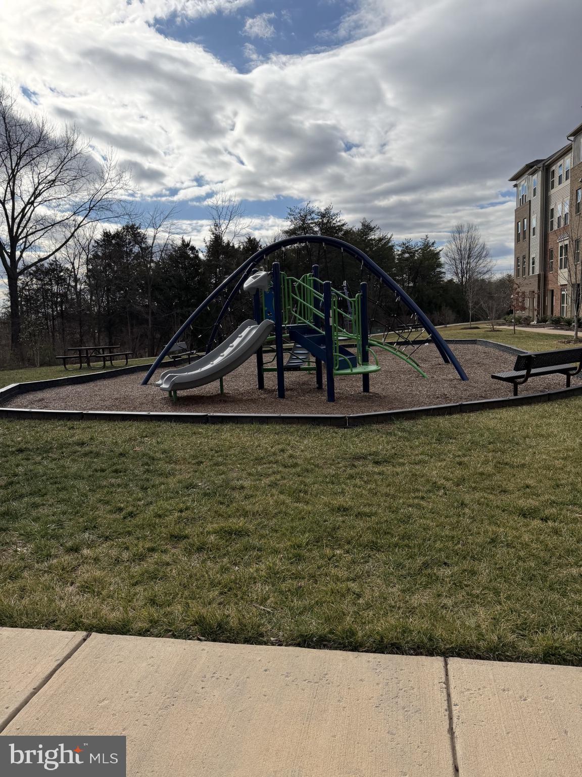 ARCOLA TOWN CENTER CONDO - Residential