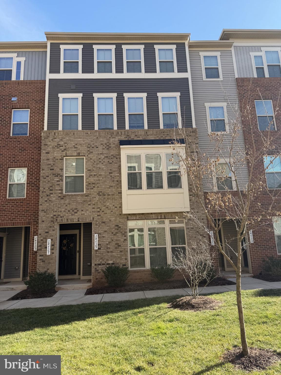 ARCOLA TOWN CENTER CONDO - Residential