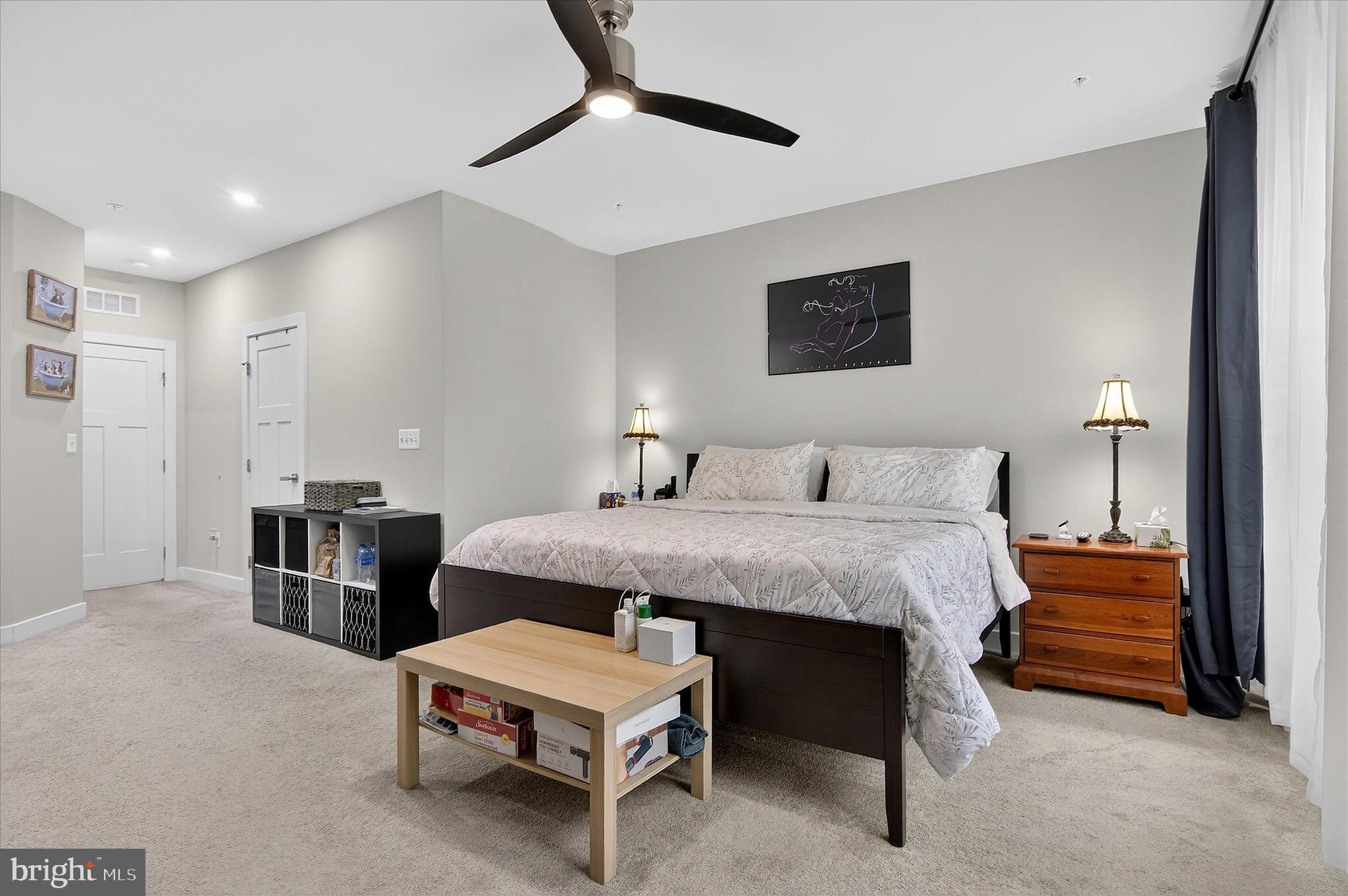 ARCOLA TOWN CENTER CONDO - Residential