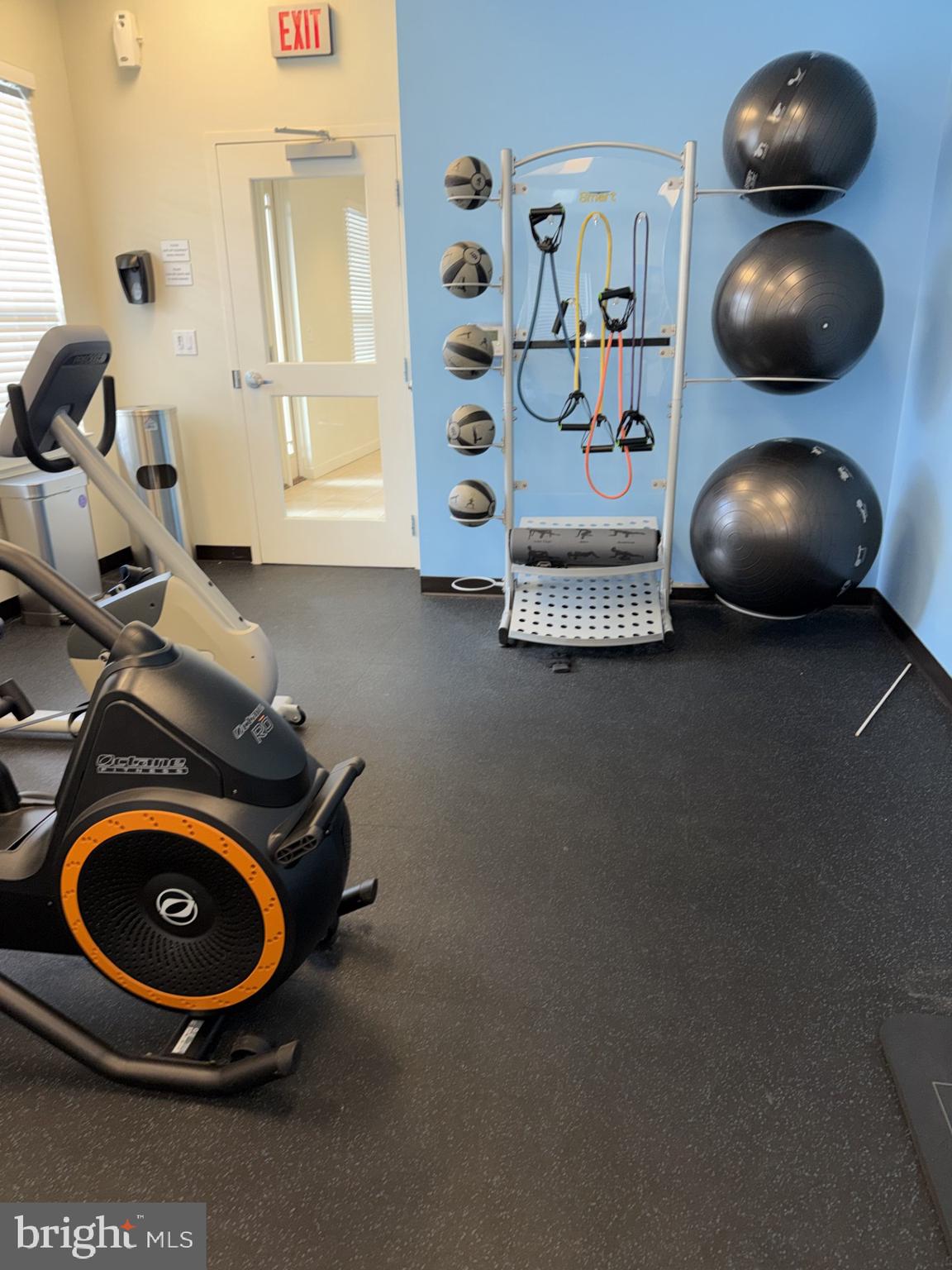 ARCOLA TOWN CENTER CONDO - Residential