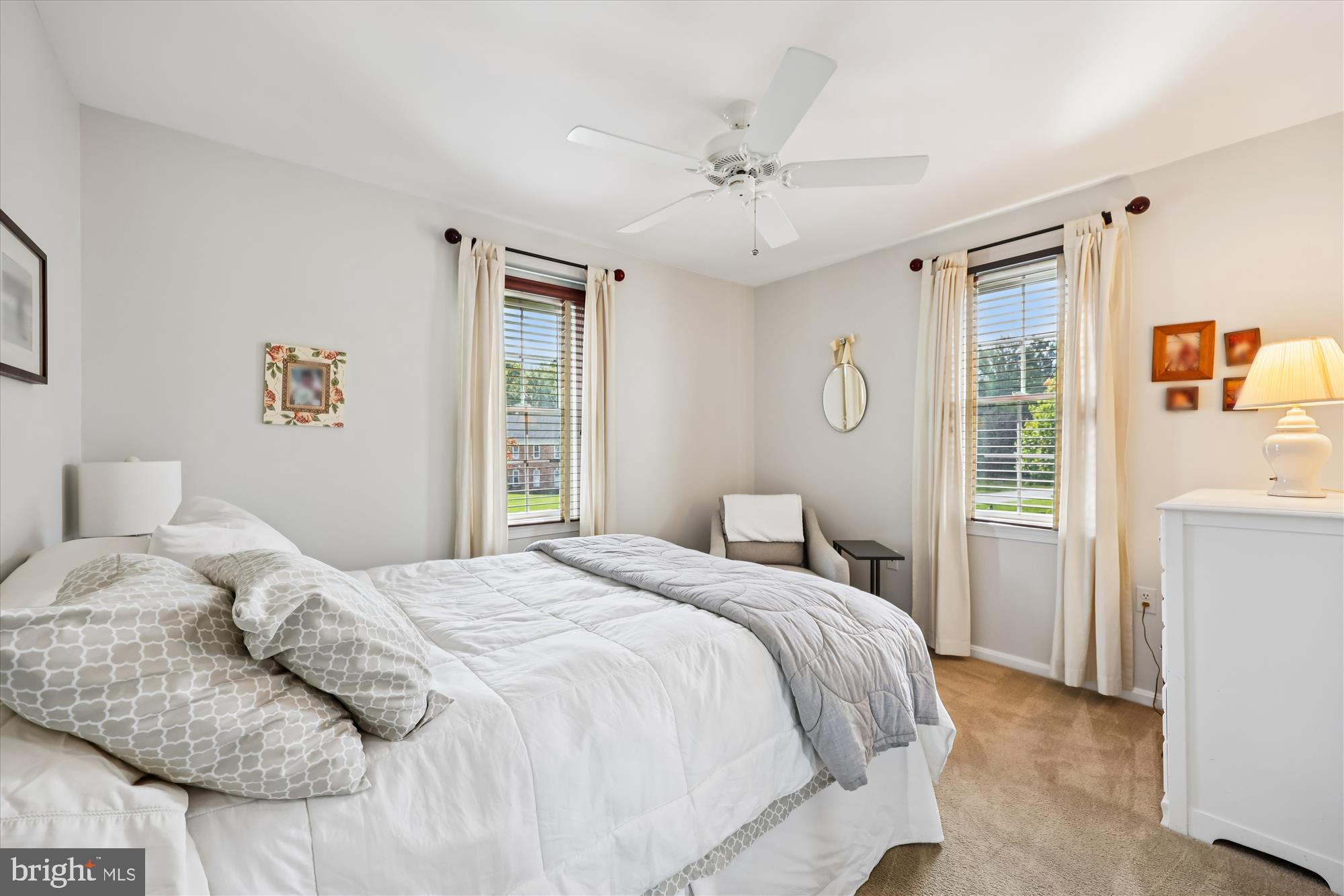 NORBECK ESTATES - Residential