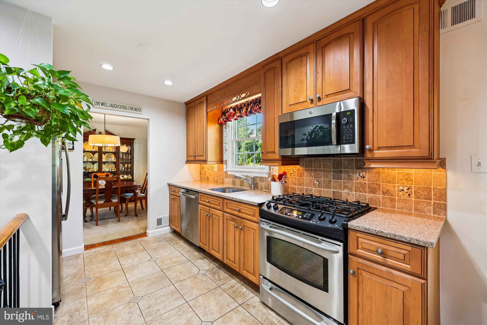 NORBECK ESTATES - Residential