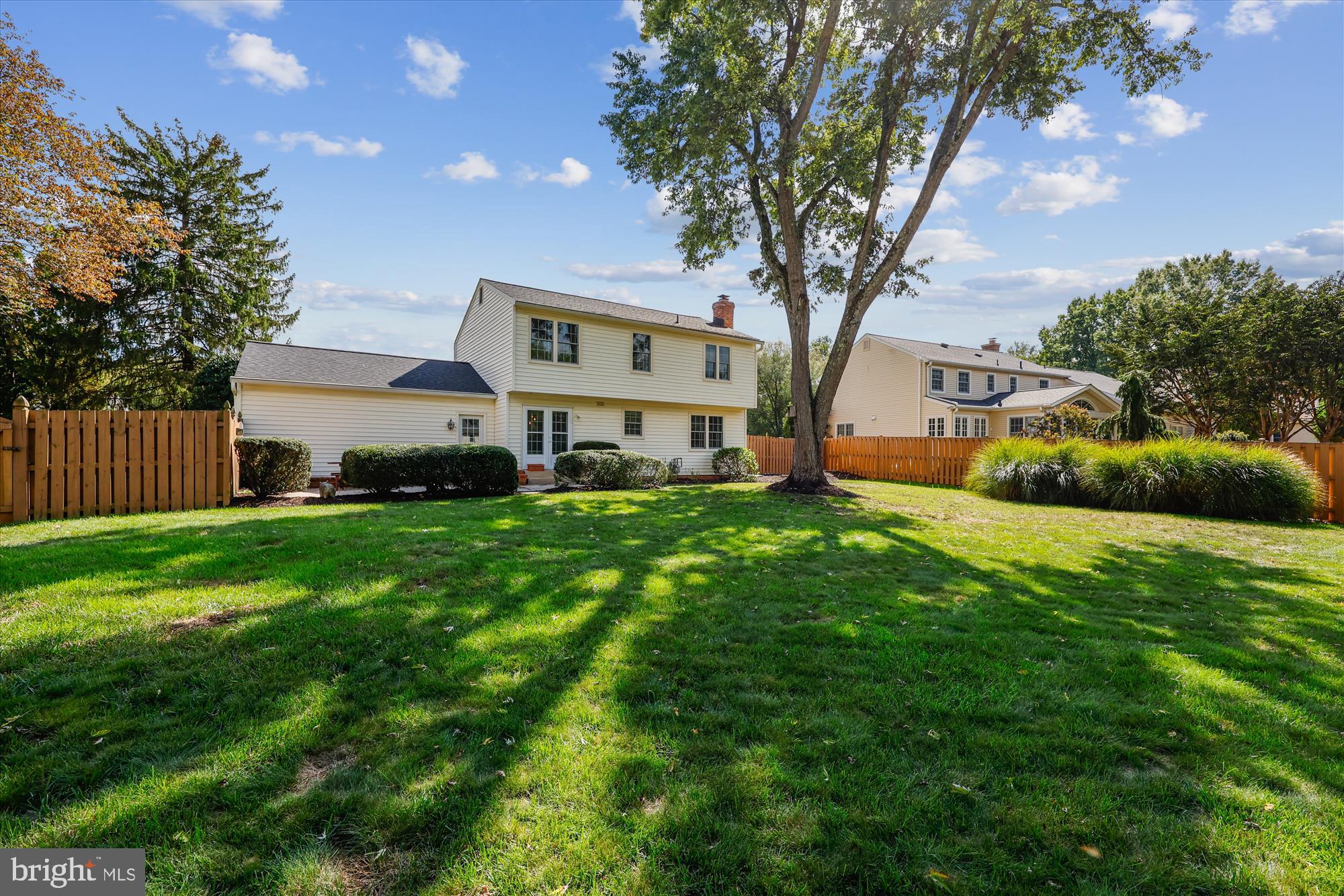 NORBECK ESTATES - Residential