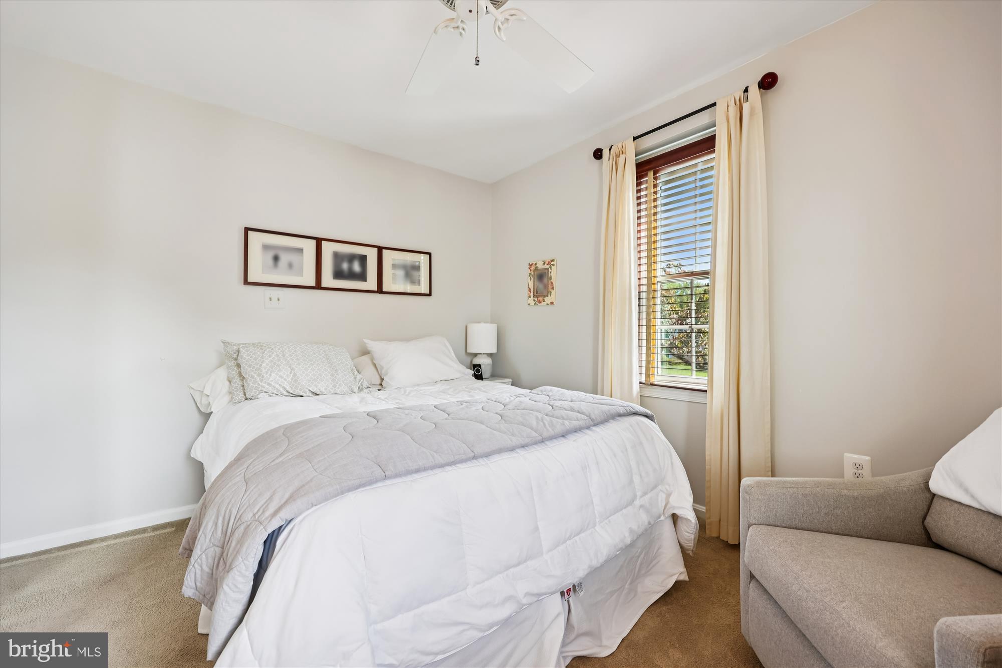 NORBECK ESTATES - Residential