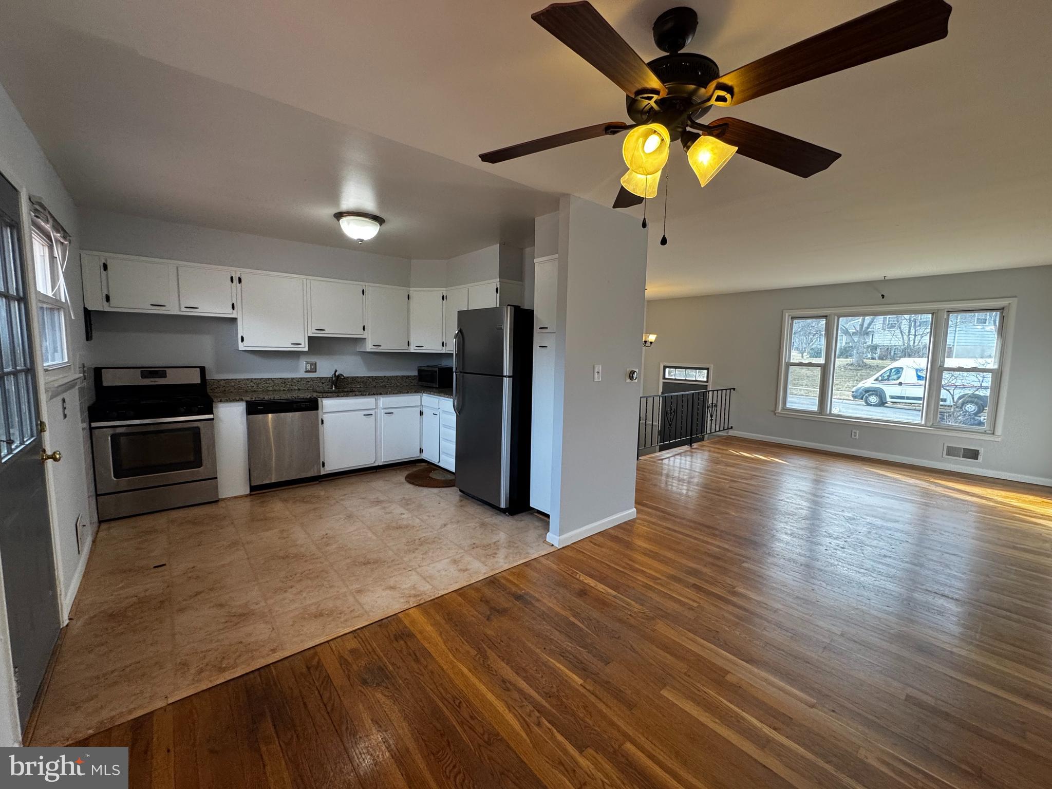 BURGUNDY ESTATES - Residential