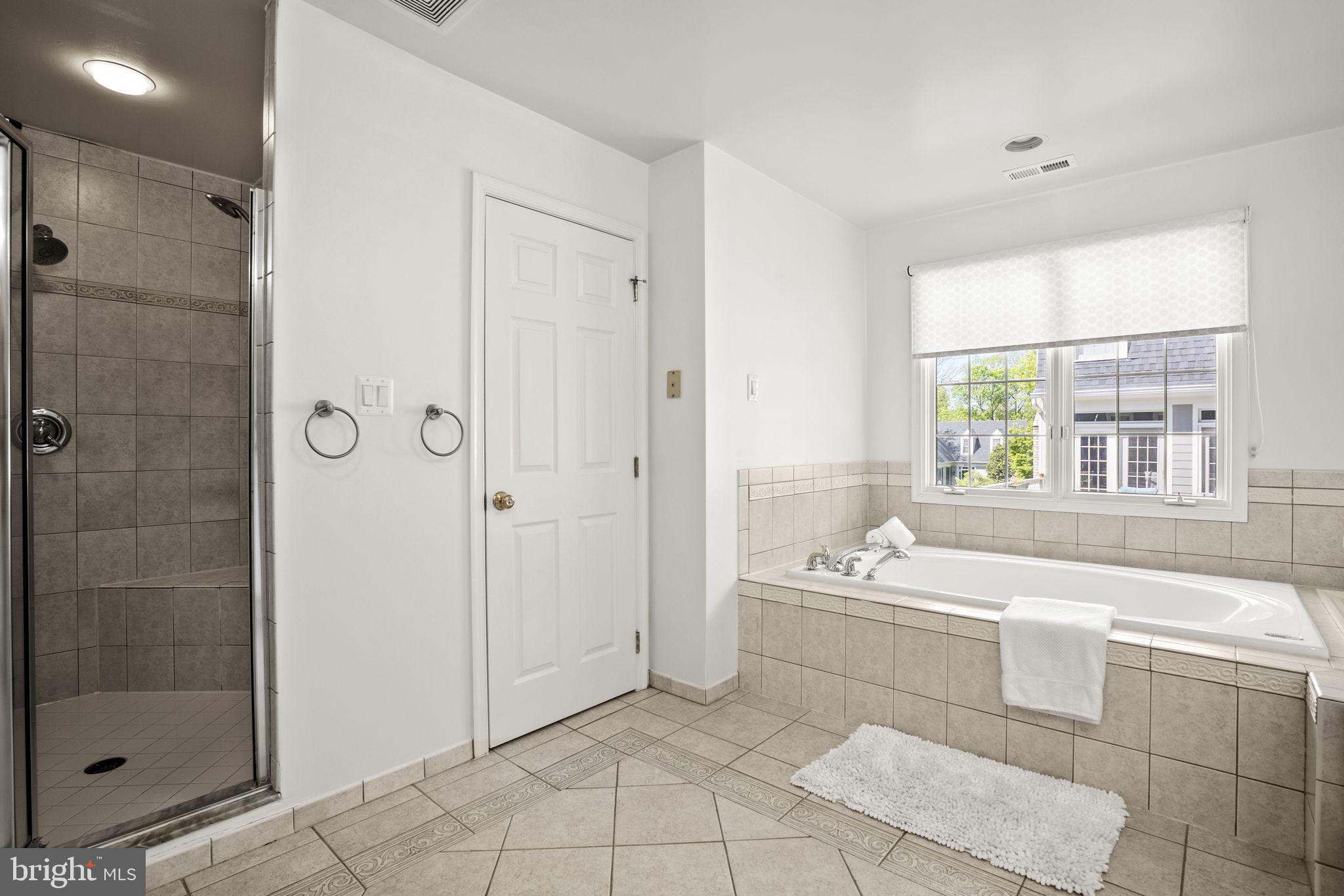 CABIN JOHN PARK - Residential