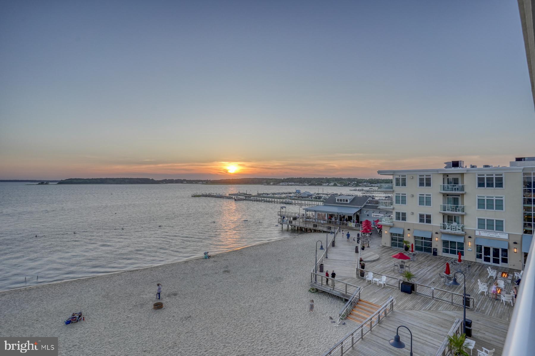 LIGHTHOUSE COVE - Residential