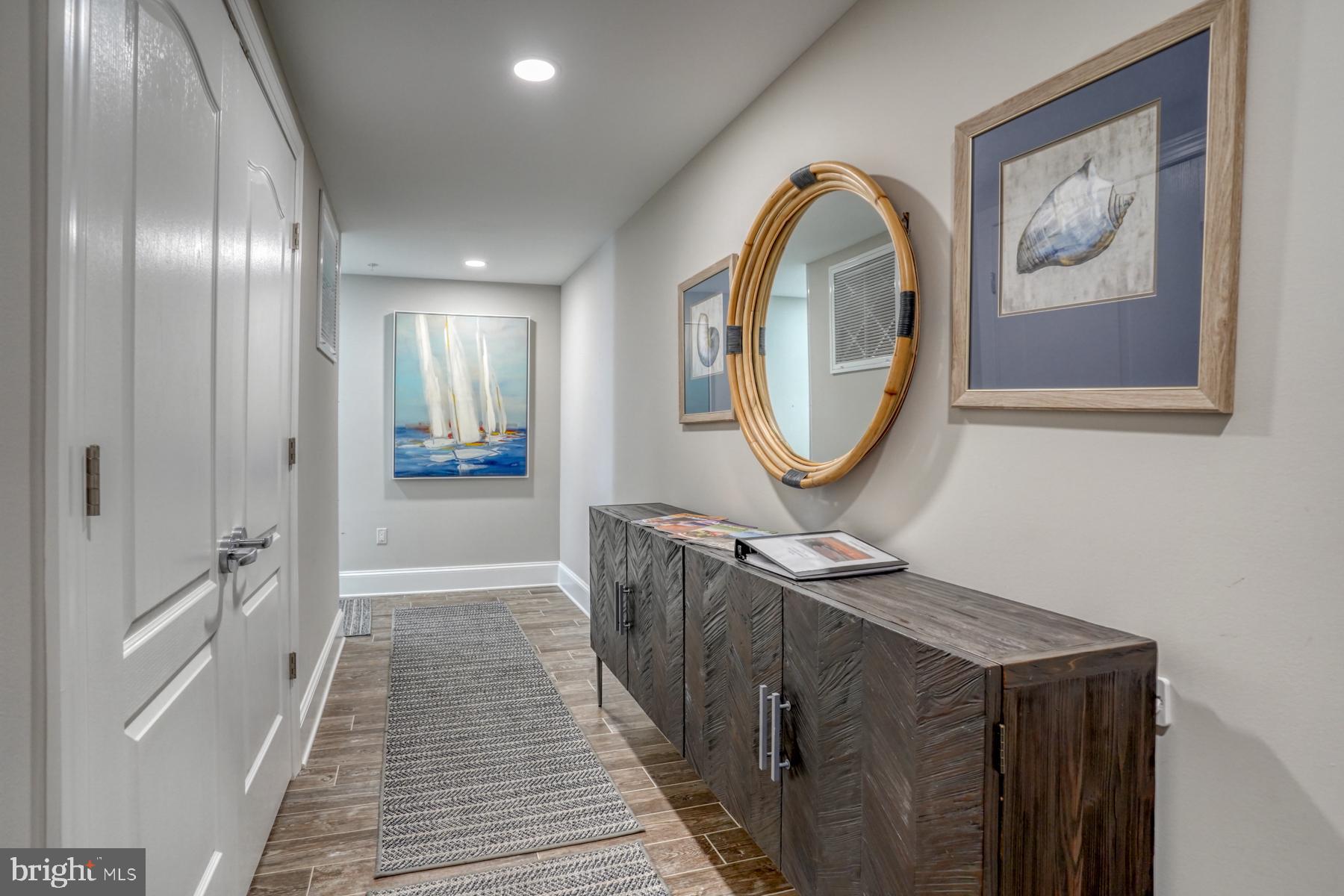 LIGHTHOUSE COVE - Residential