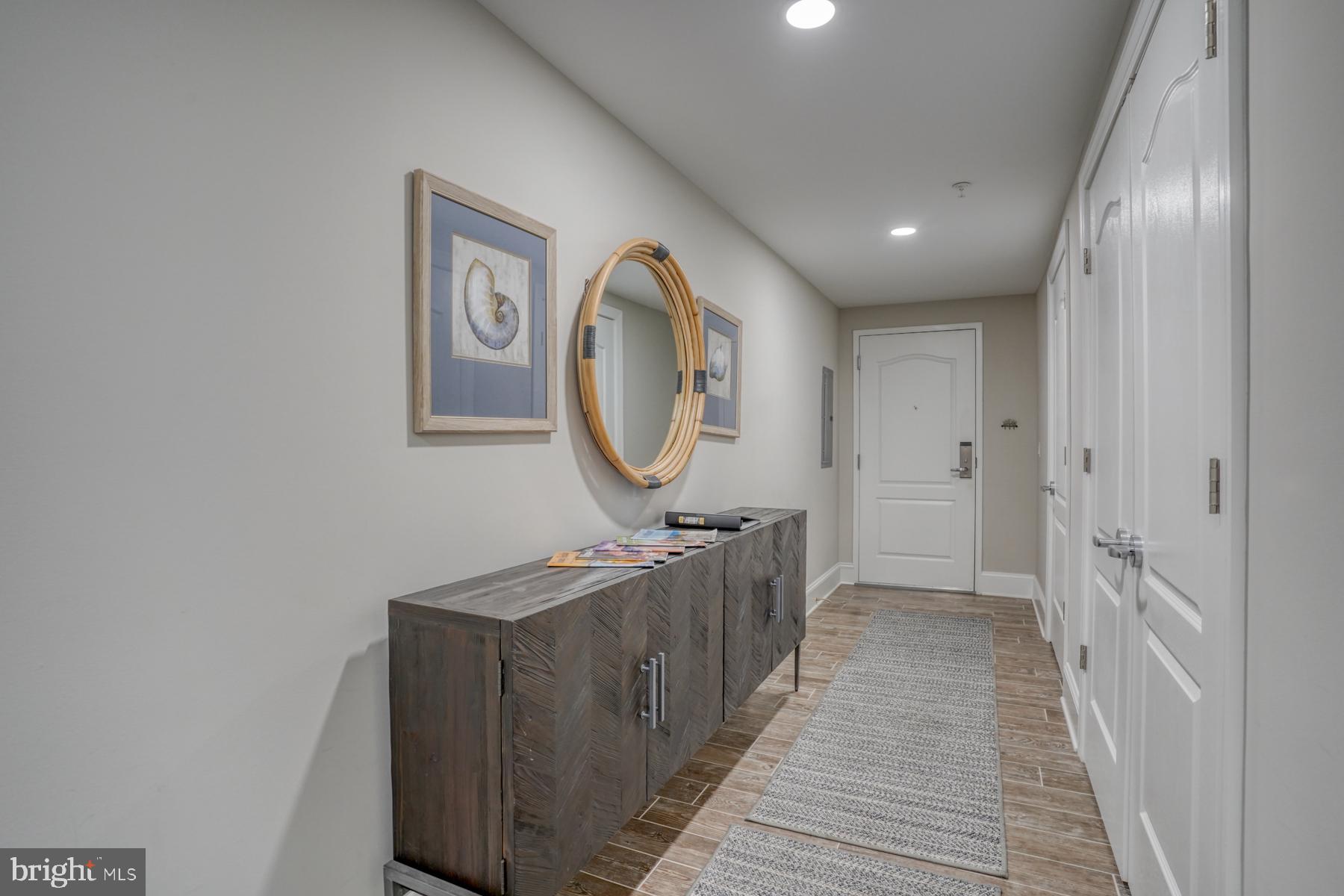 LIGHTHOUSE COVE - Residential