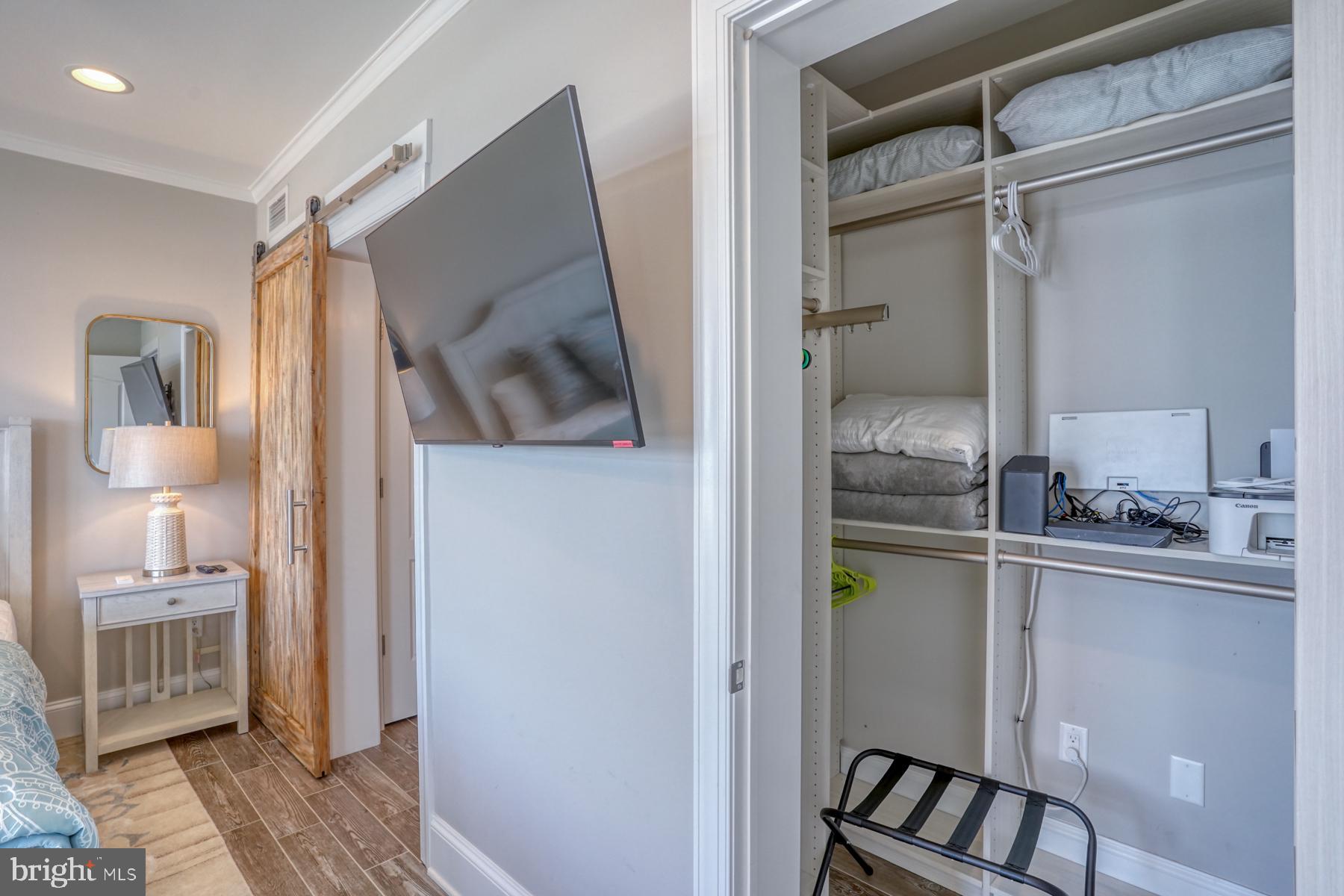 LIGHTHOUSE COVE - Residential