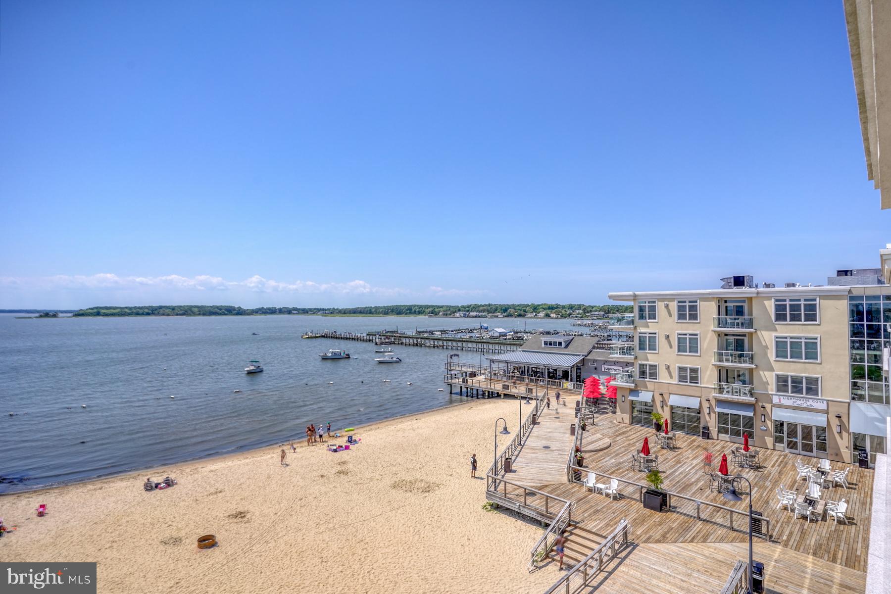 LIGHTHOUSE COVE - Residential