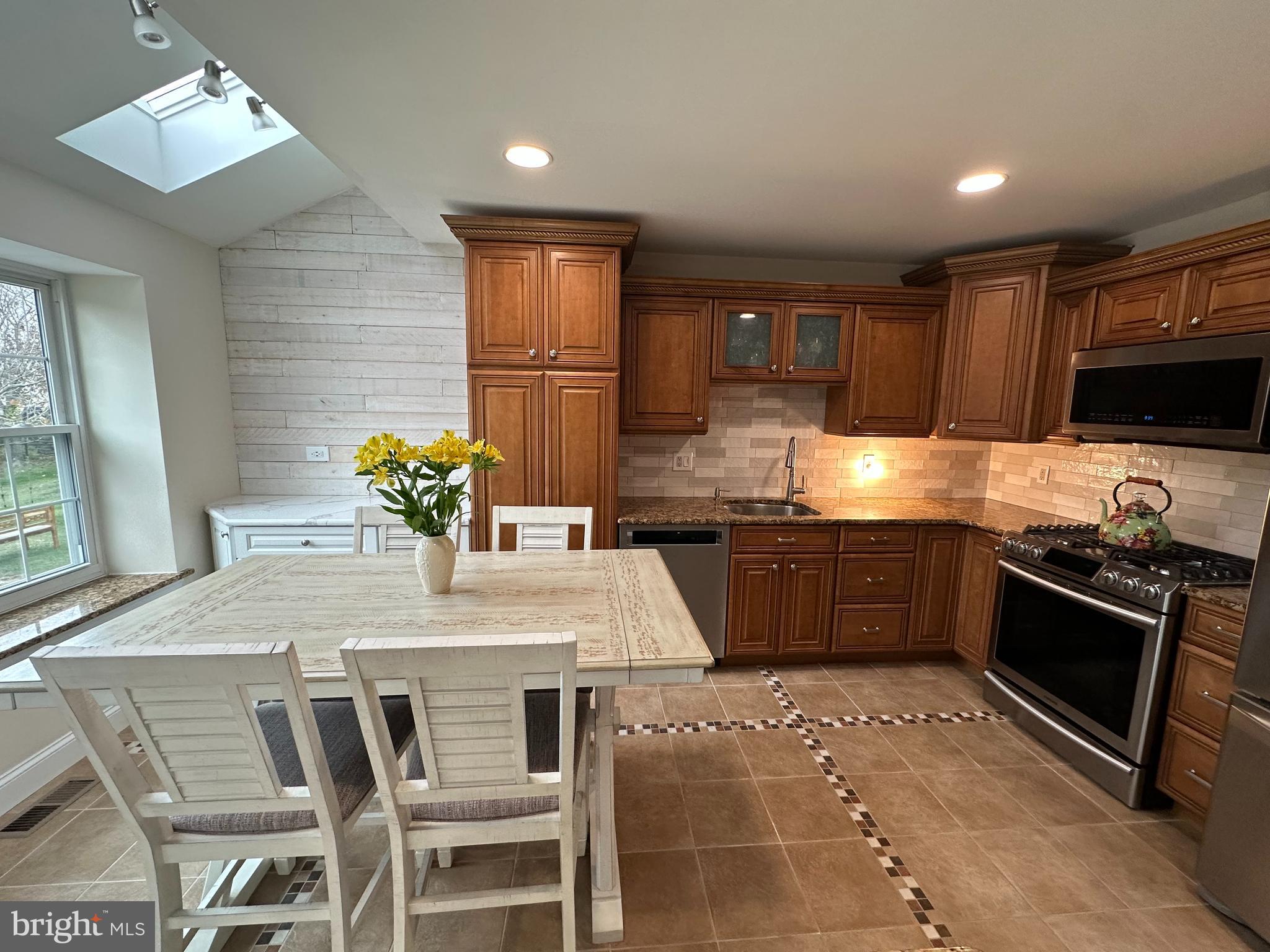 NEWTOWN GRANT - Residential