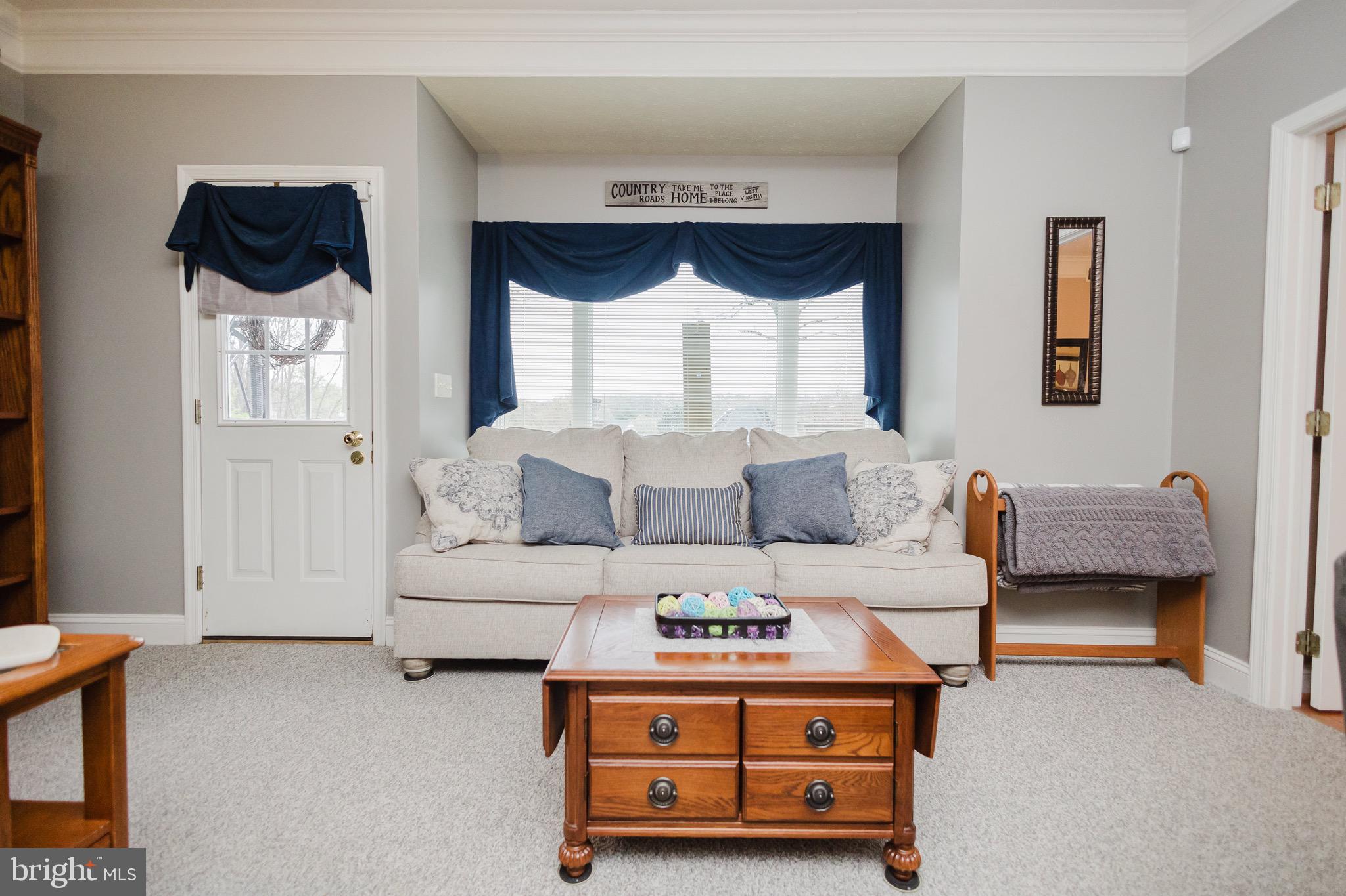 WINFIELD - Residential