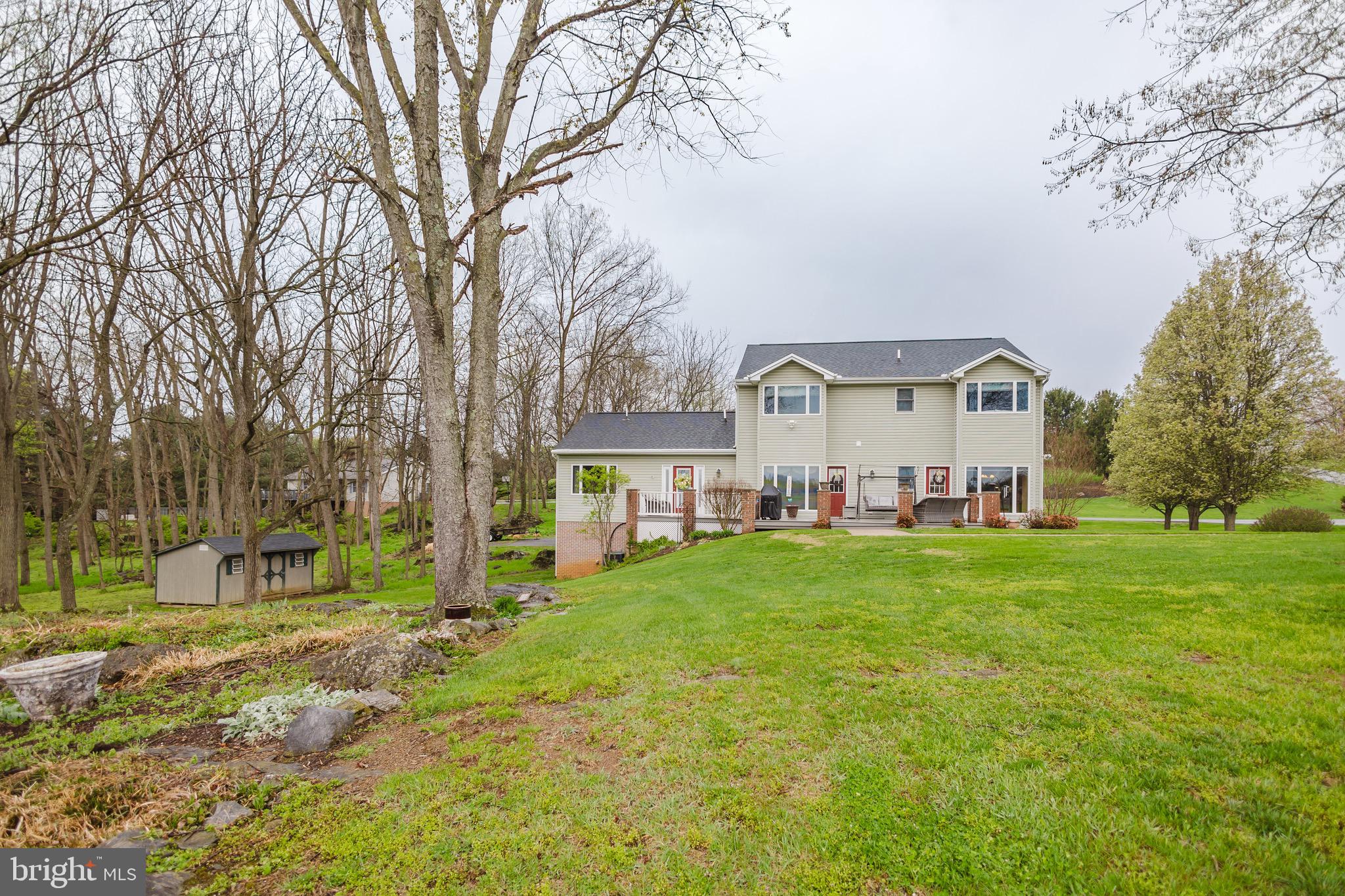 WINFIELD - Residential