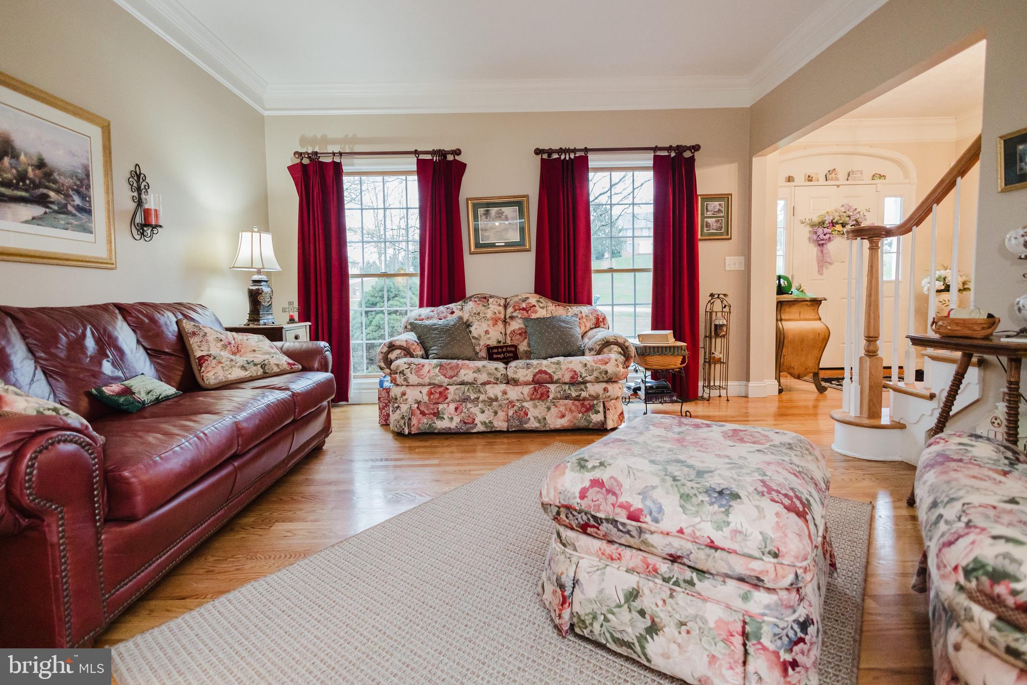 WINFIELD - Residential