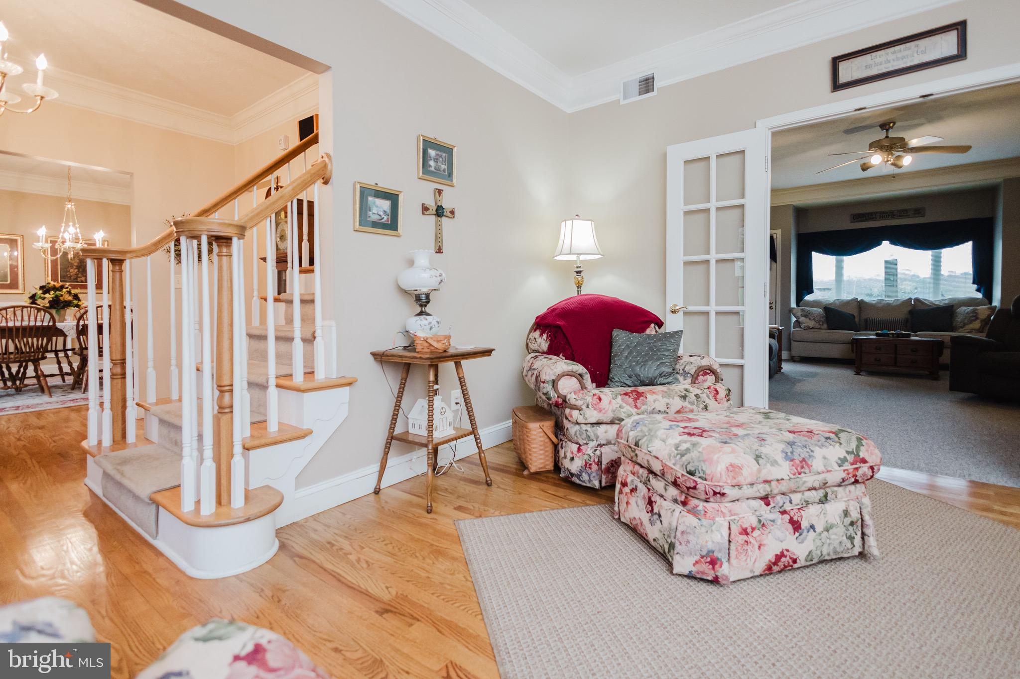 WINFIELD - Residential