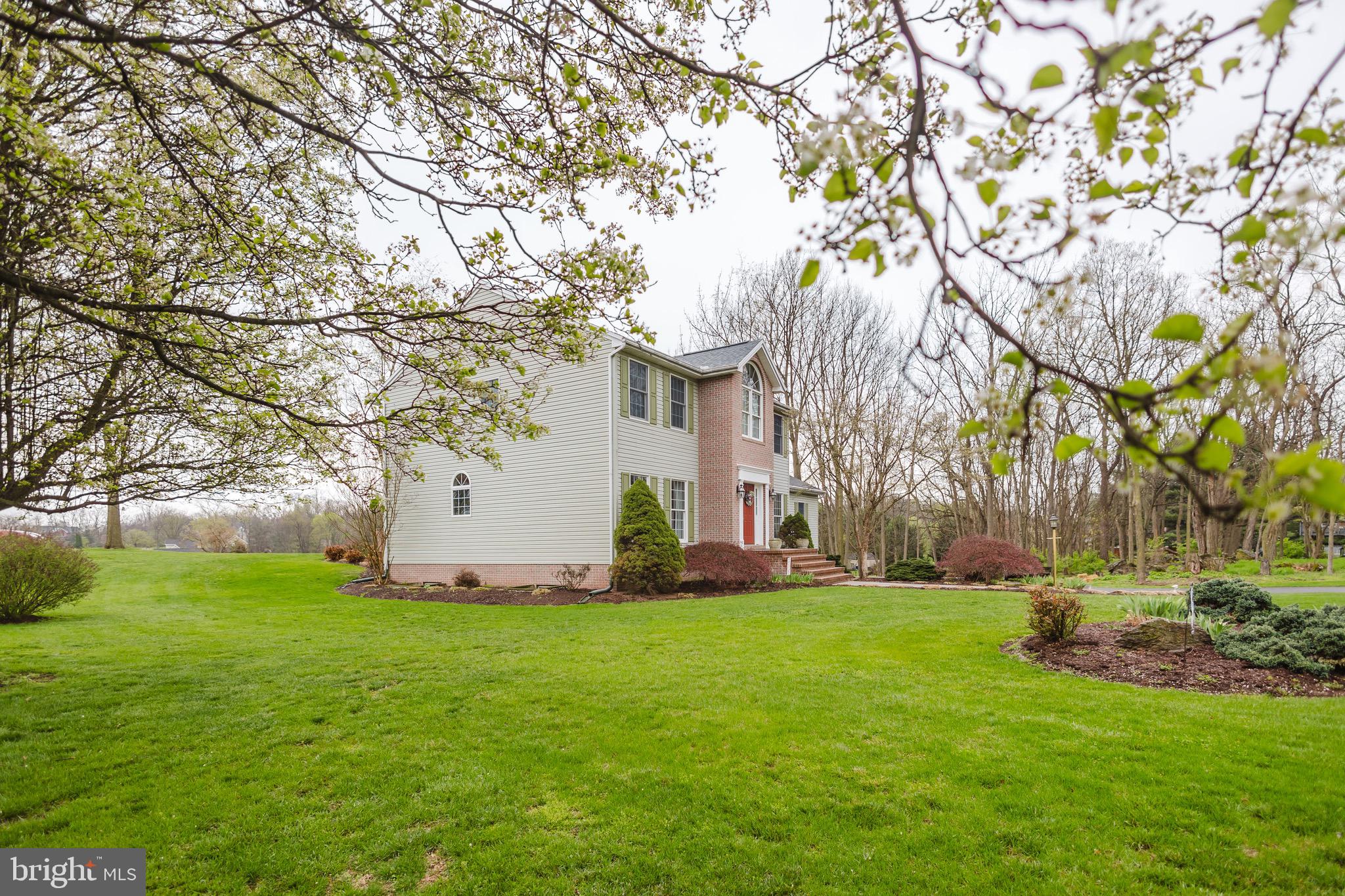 WINFIELD - Residential