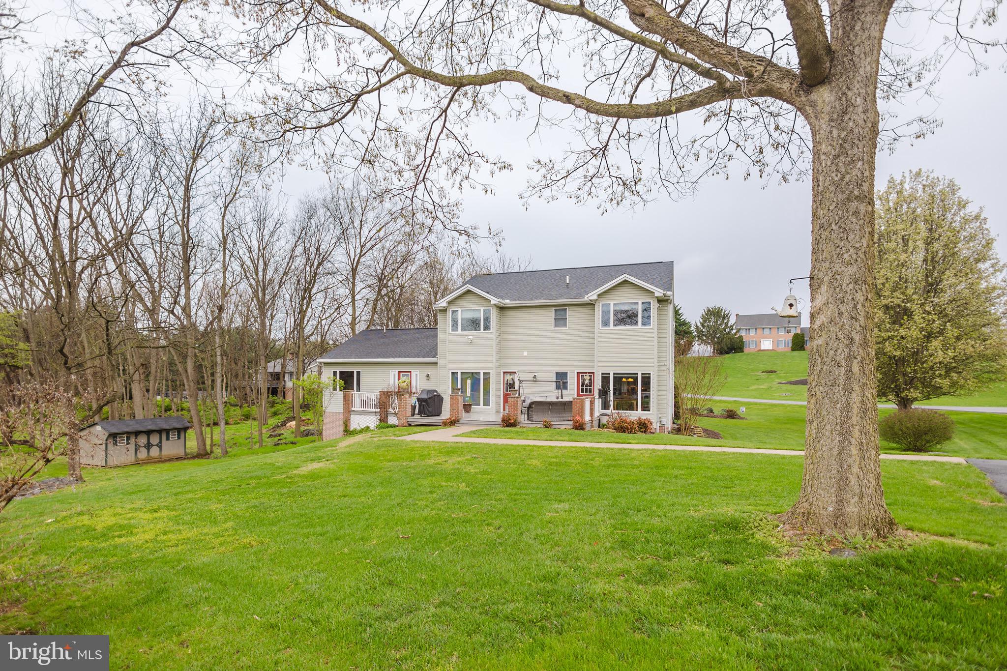 WINFIELD - Residential