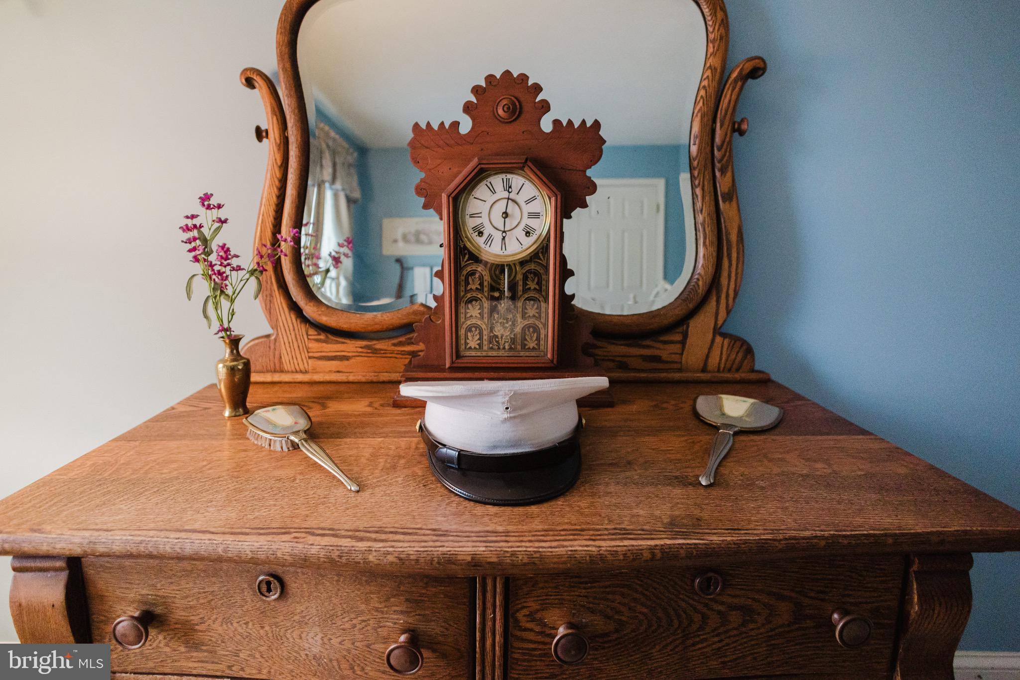 WINFIELD - Residential