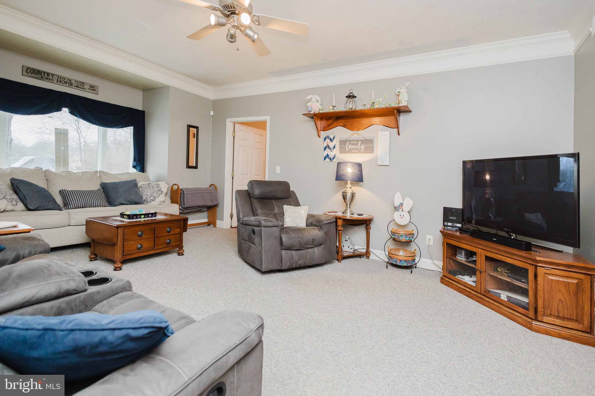 WINFIELD - Residential