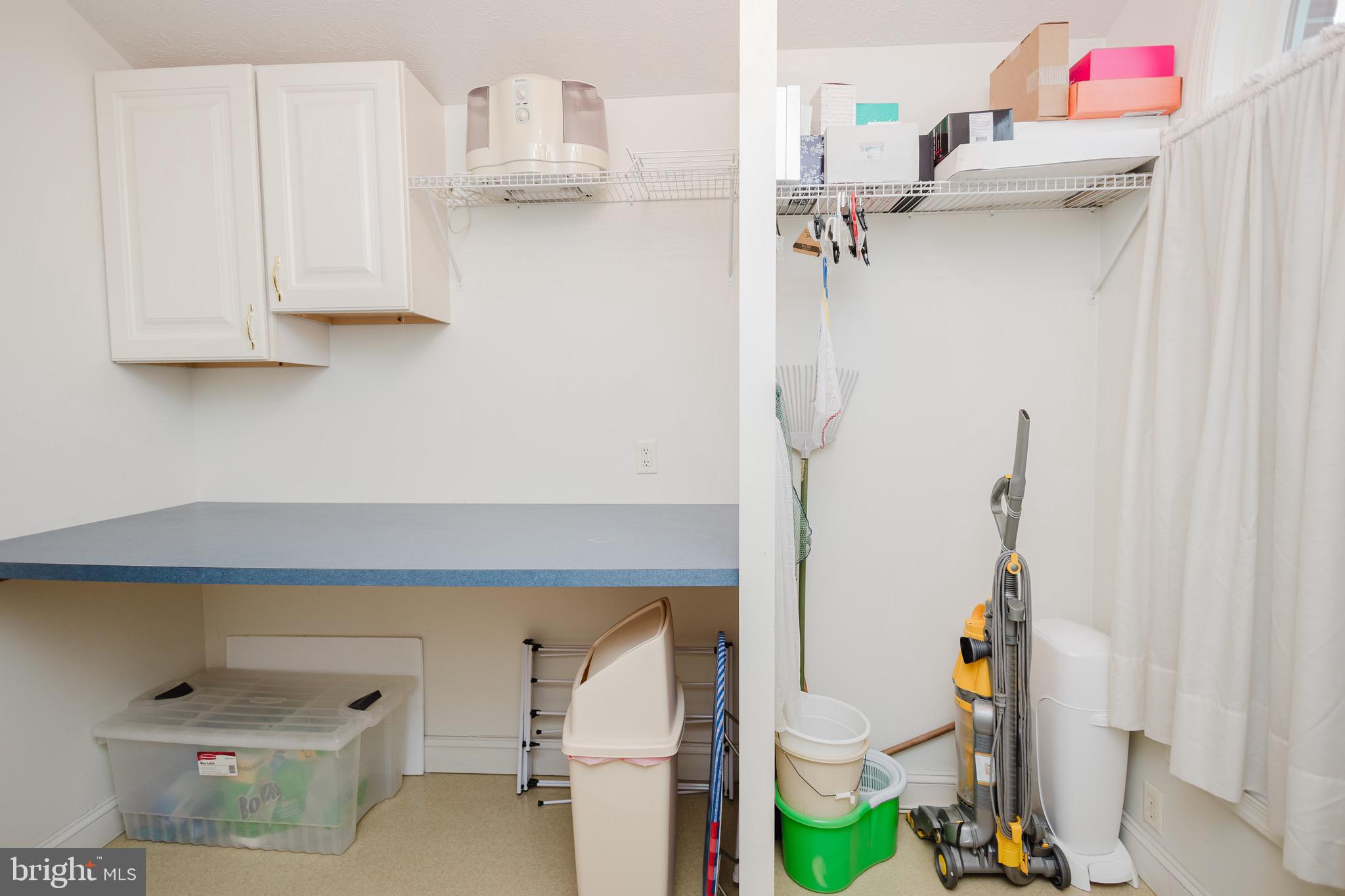 WINFIELD - Residential