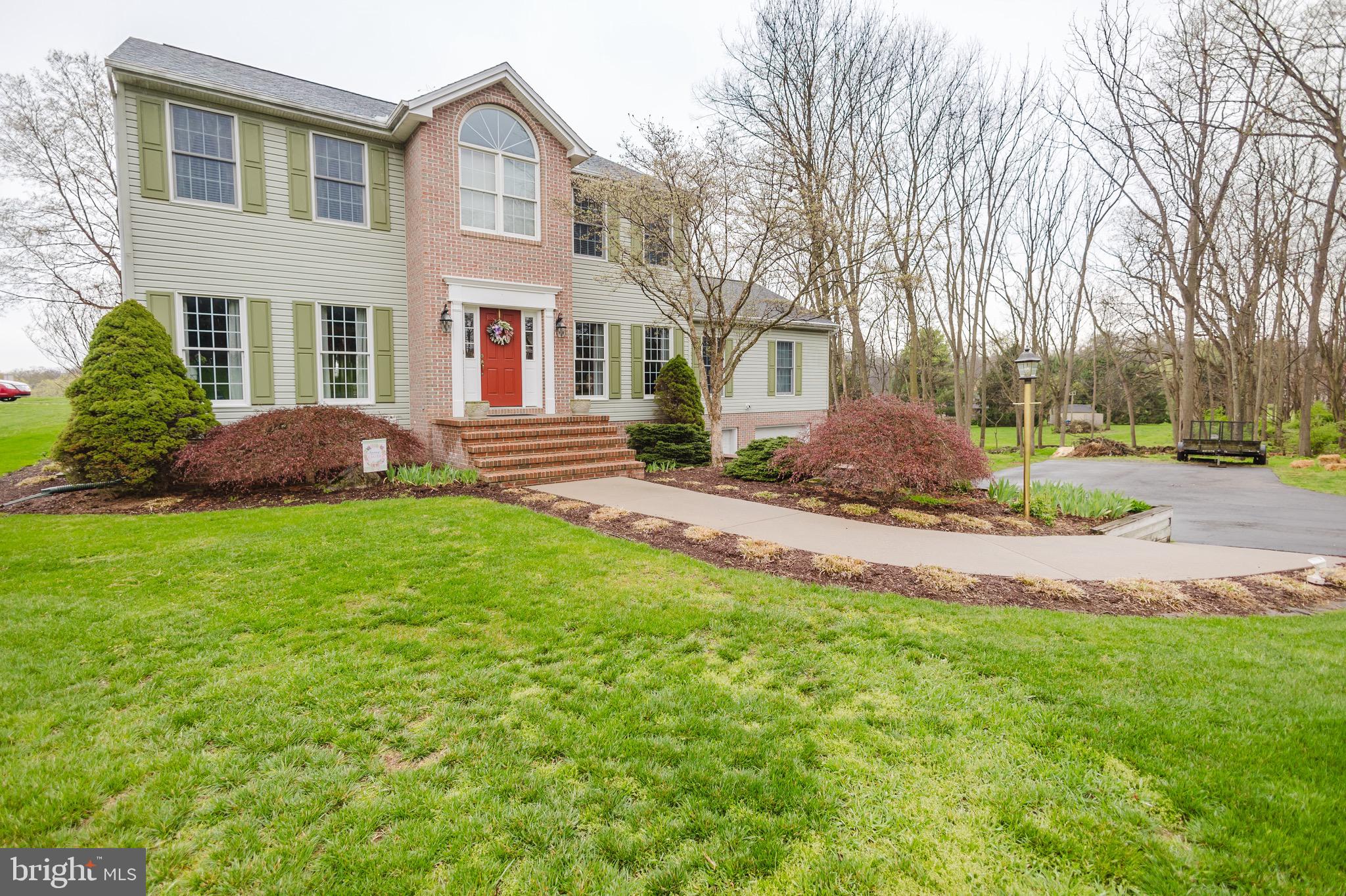 WINFIELD - Residential