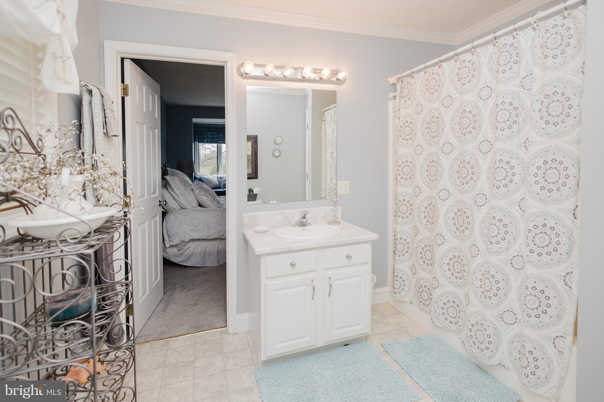 WINFIELD - Residential