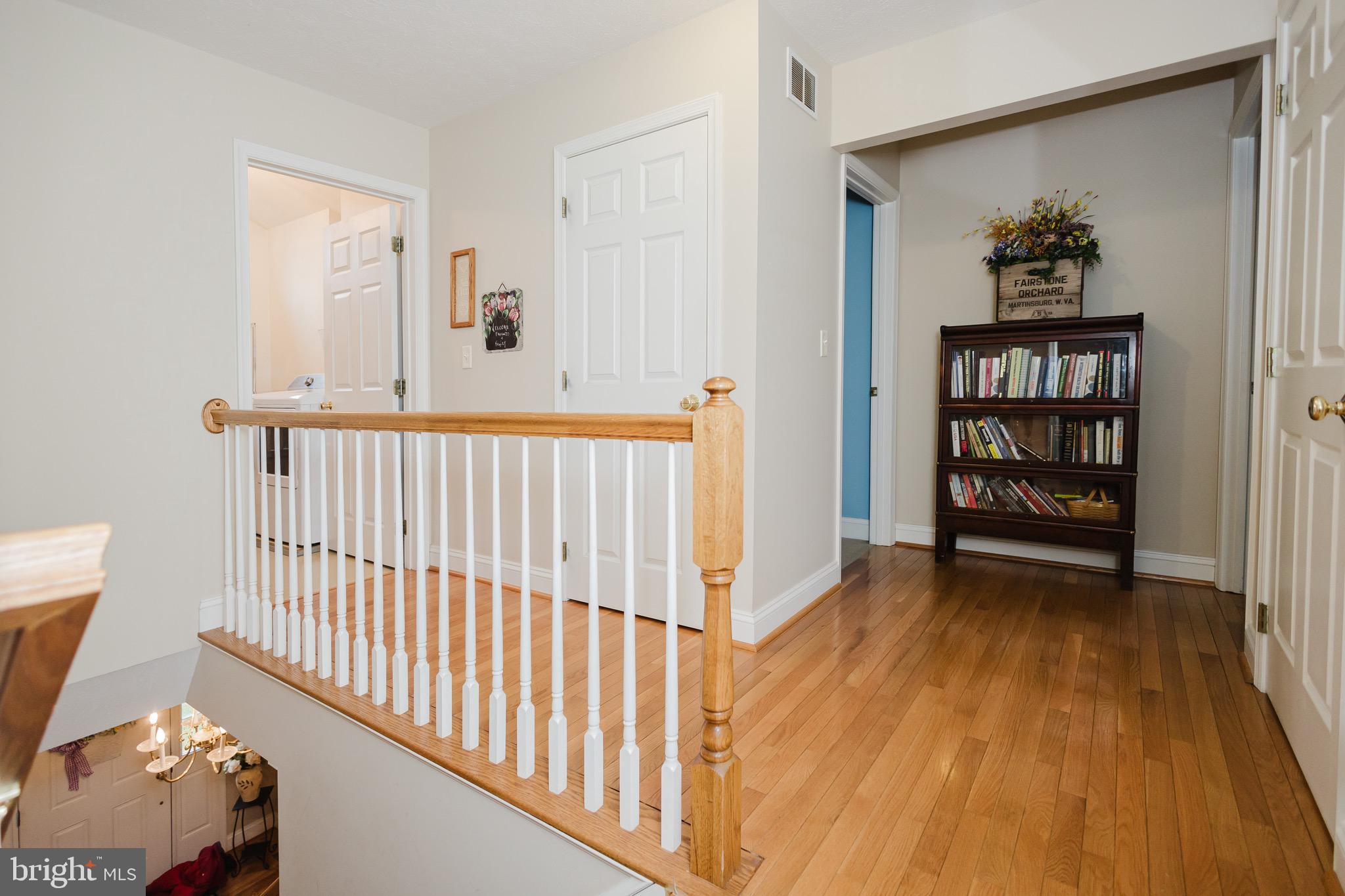 WINFIELD - Residential