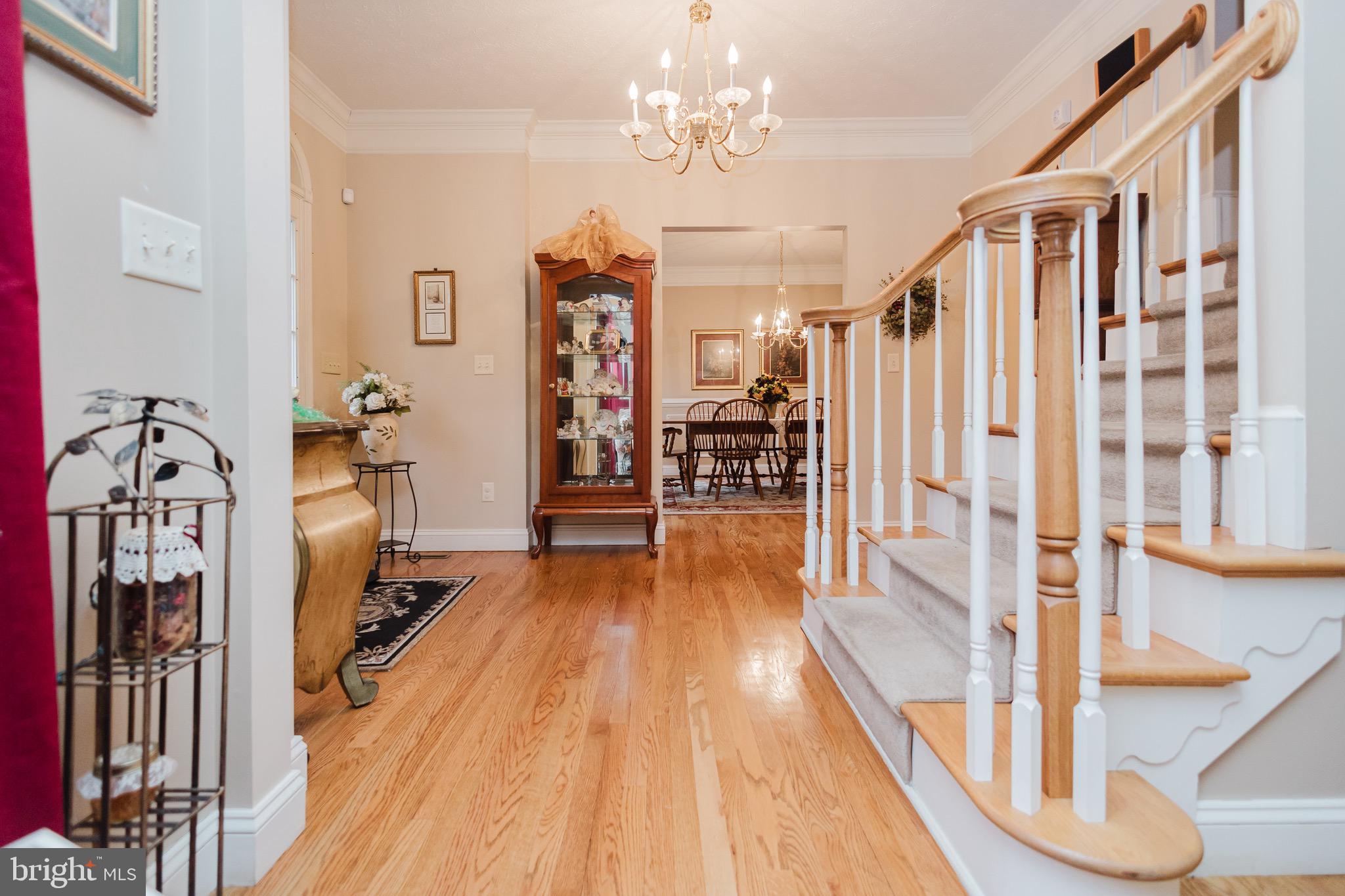 WINFIELD - Residential