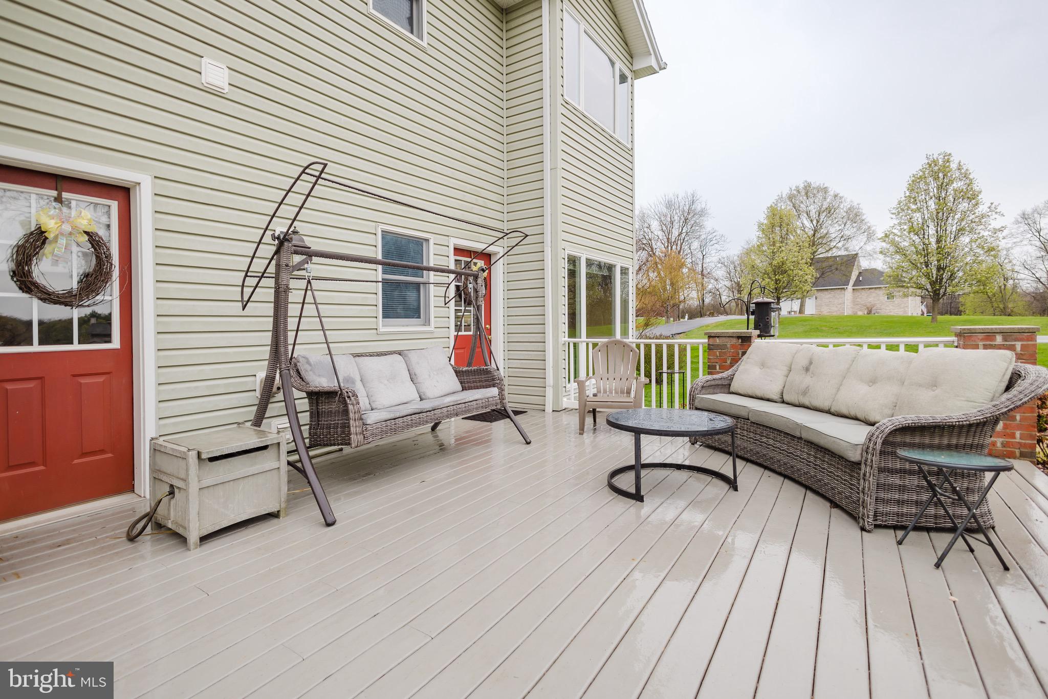 WINFIELD - Residential